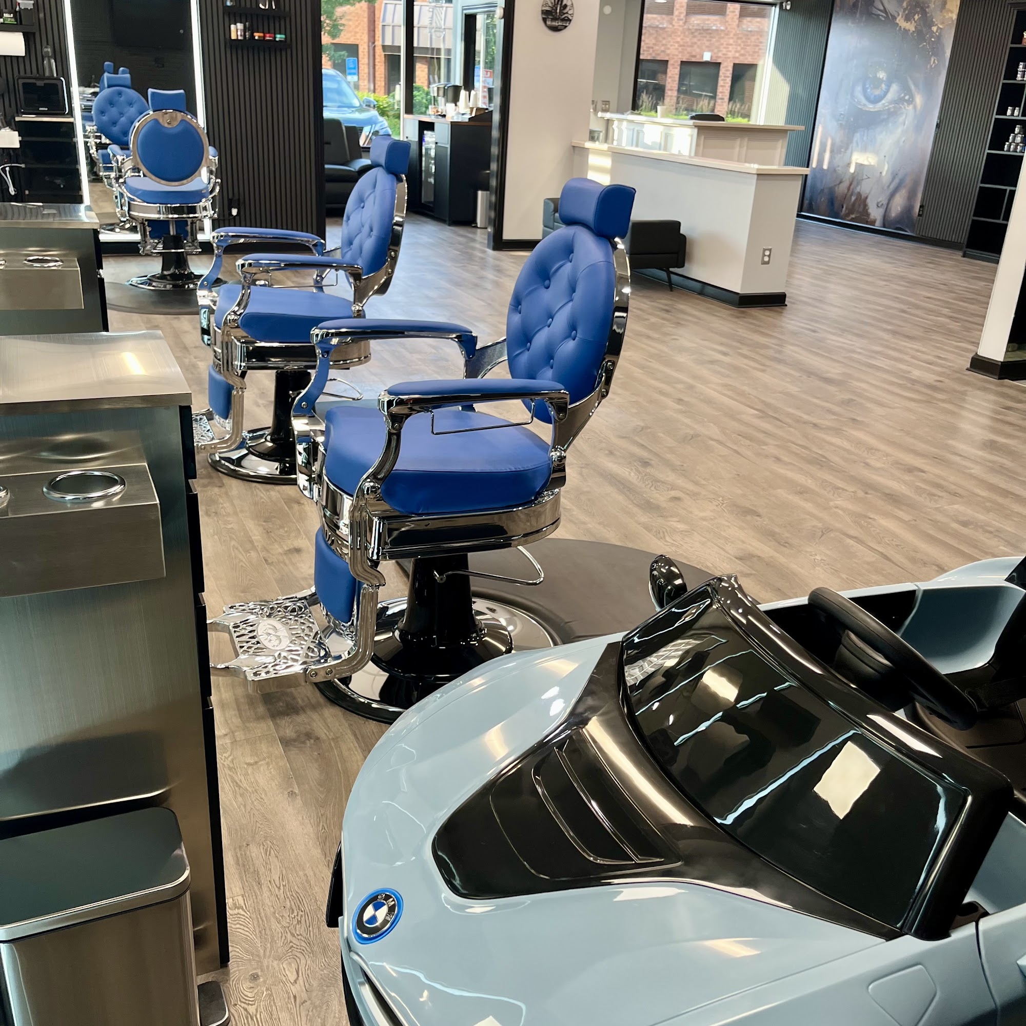 The Barber's Chair 77 N Miller Rd Suite A, Fairlawn Ohio 44333