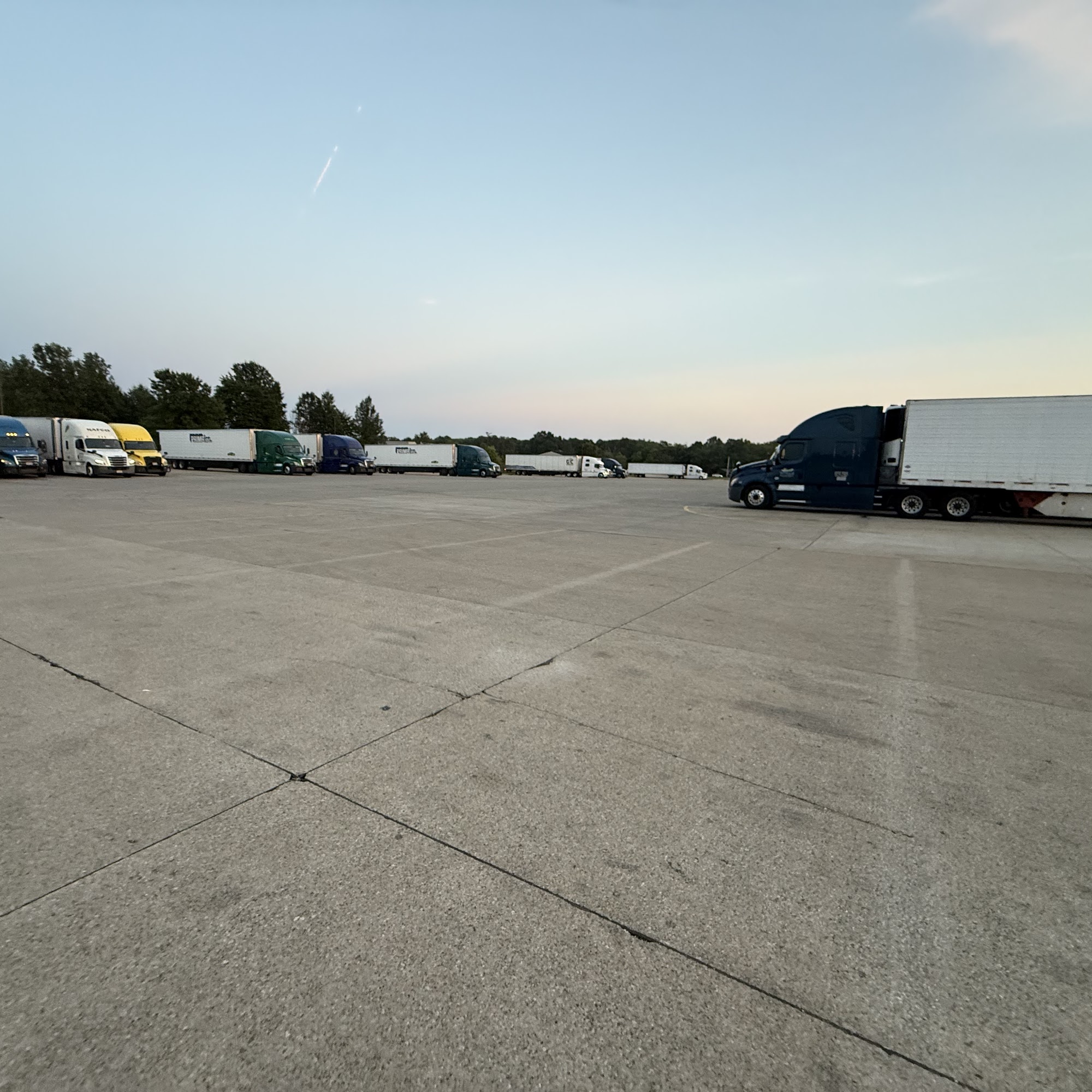 ALDI Distribution Center Hinckley