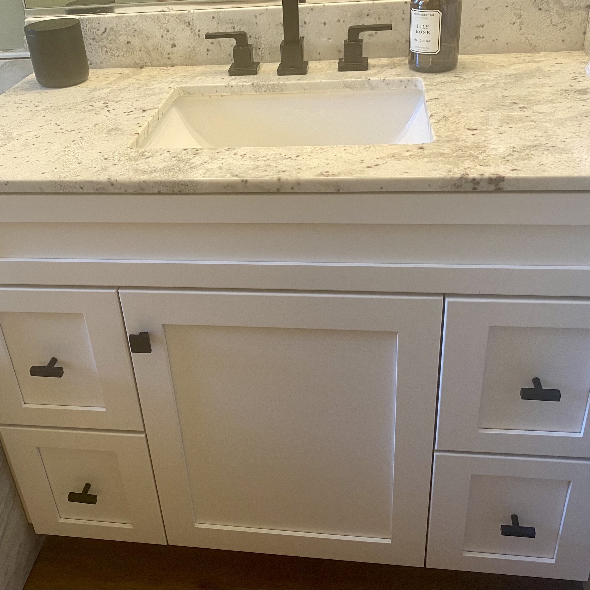 Alpine Cabinets, Inc. 1515 W 130th St, Hinckley Ohio 44233