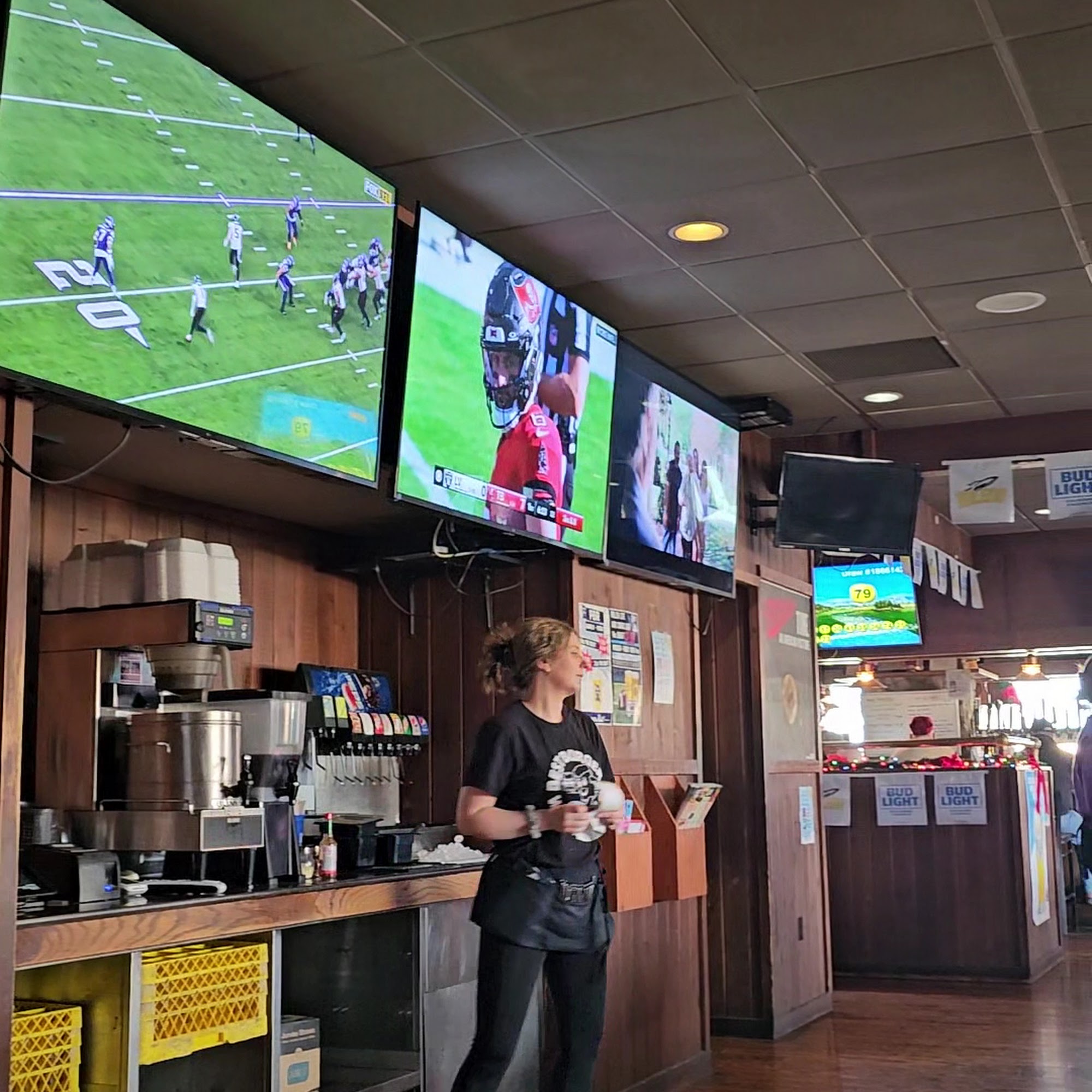 Ralphie's Sports Eatery Holland