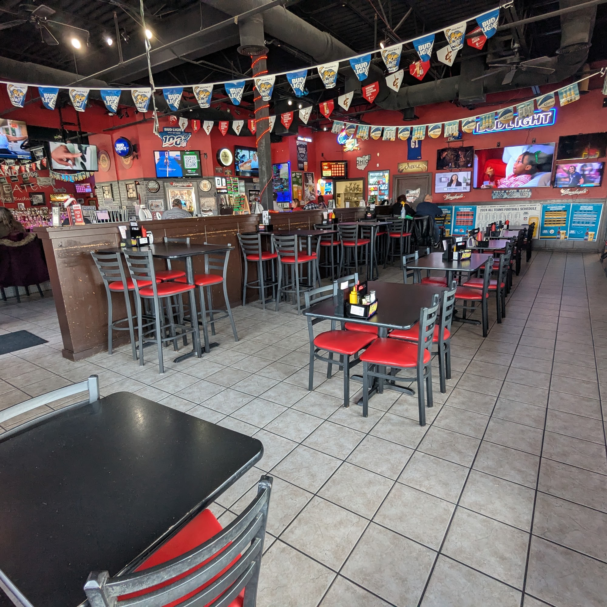 Cheer's Sports Eatery Holland