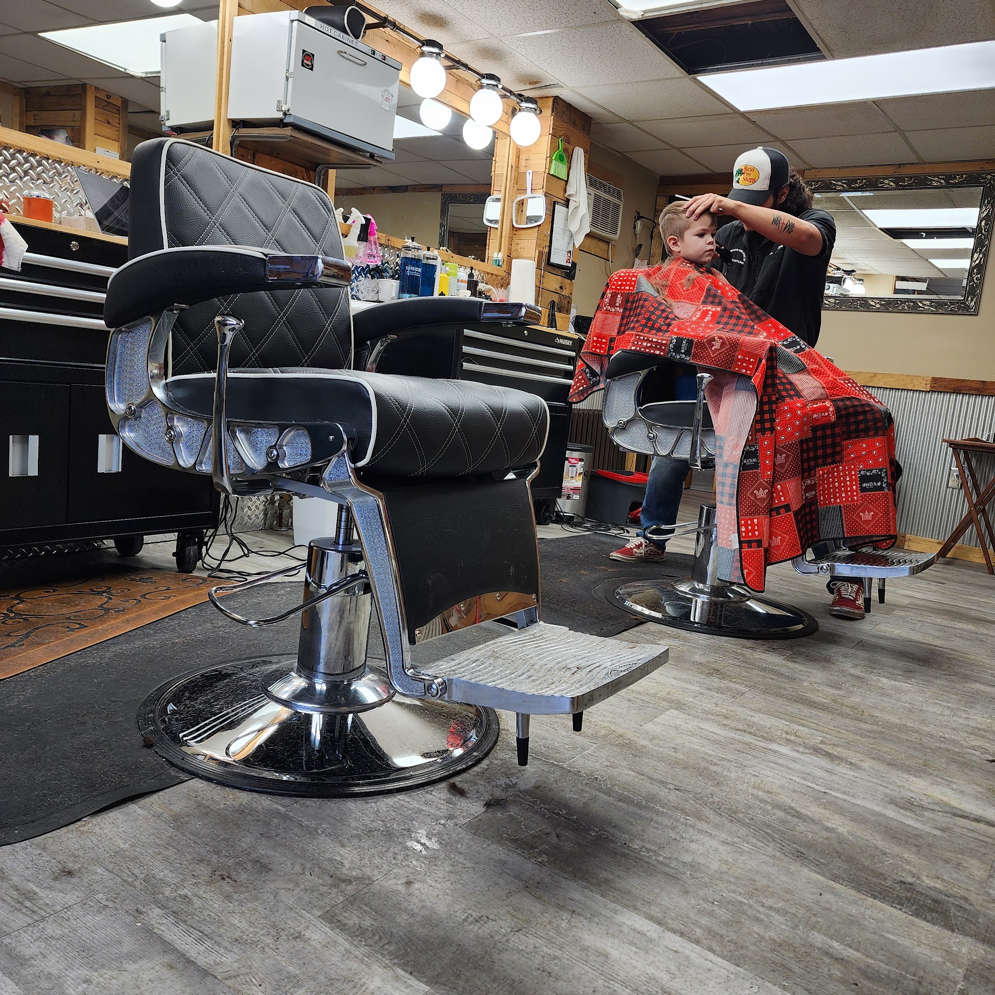 Kenton Wildcuts 201 E Franklin St Suite B, Kenton Ohio 43326
