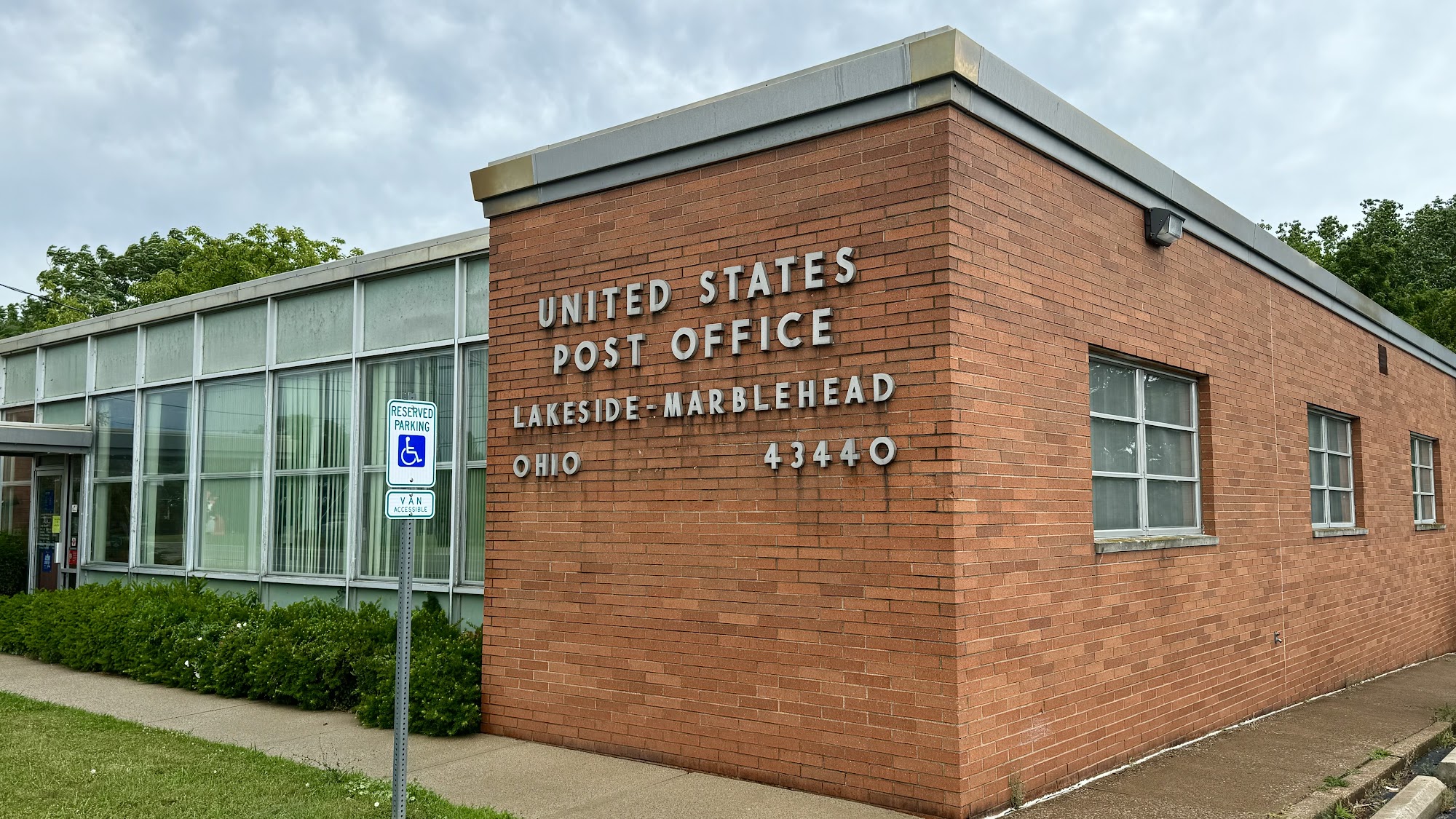 United States Postal Service Lakeside Marblehead