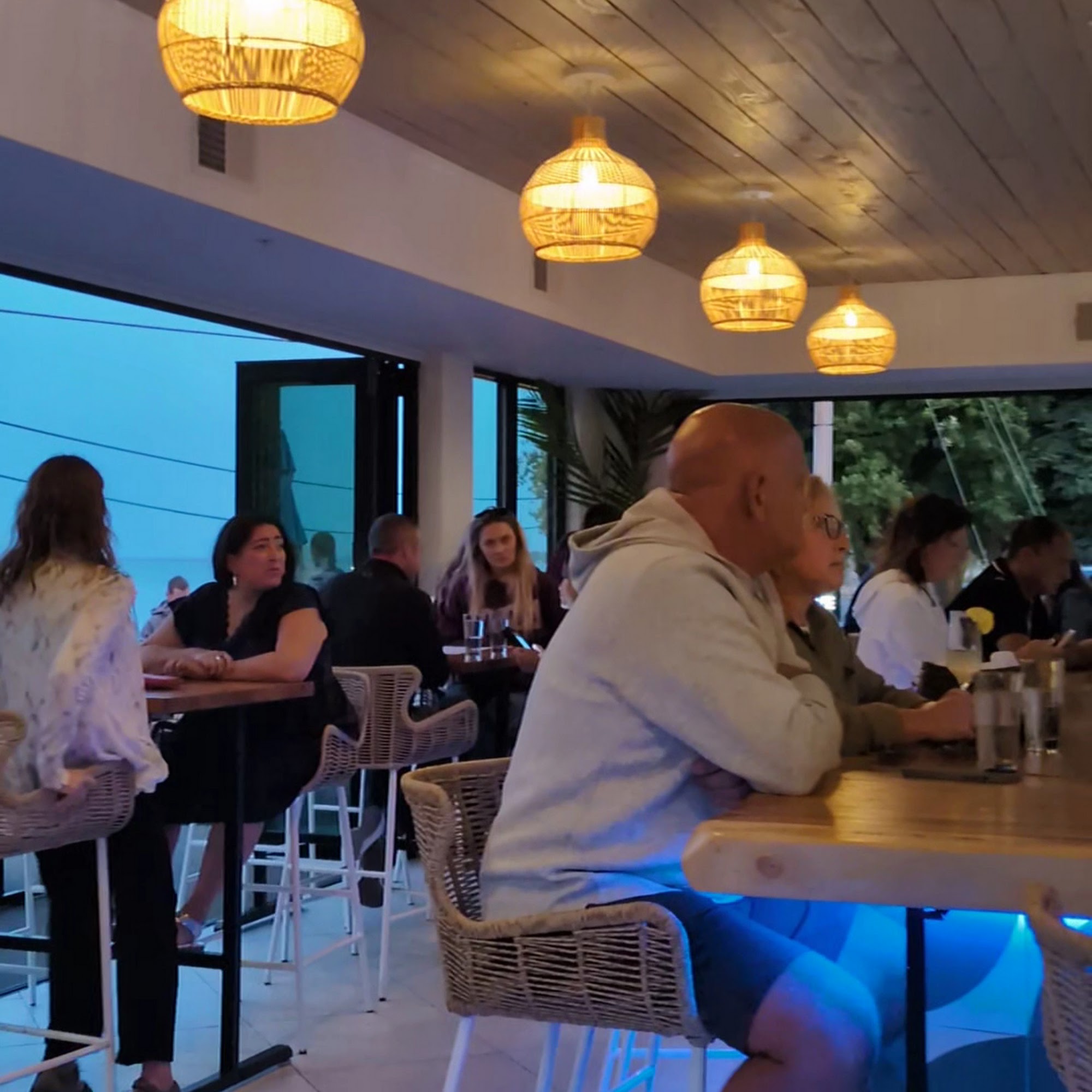 Wave Lakeside Dining - Marblehead, OH Lakeside Marblehead