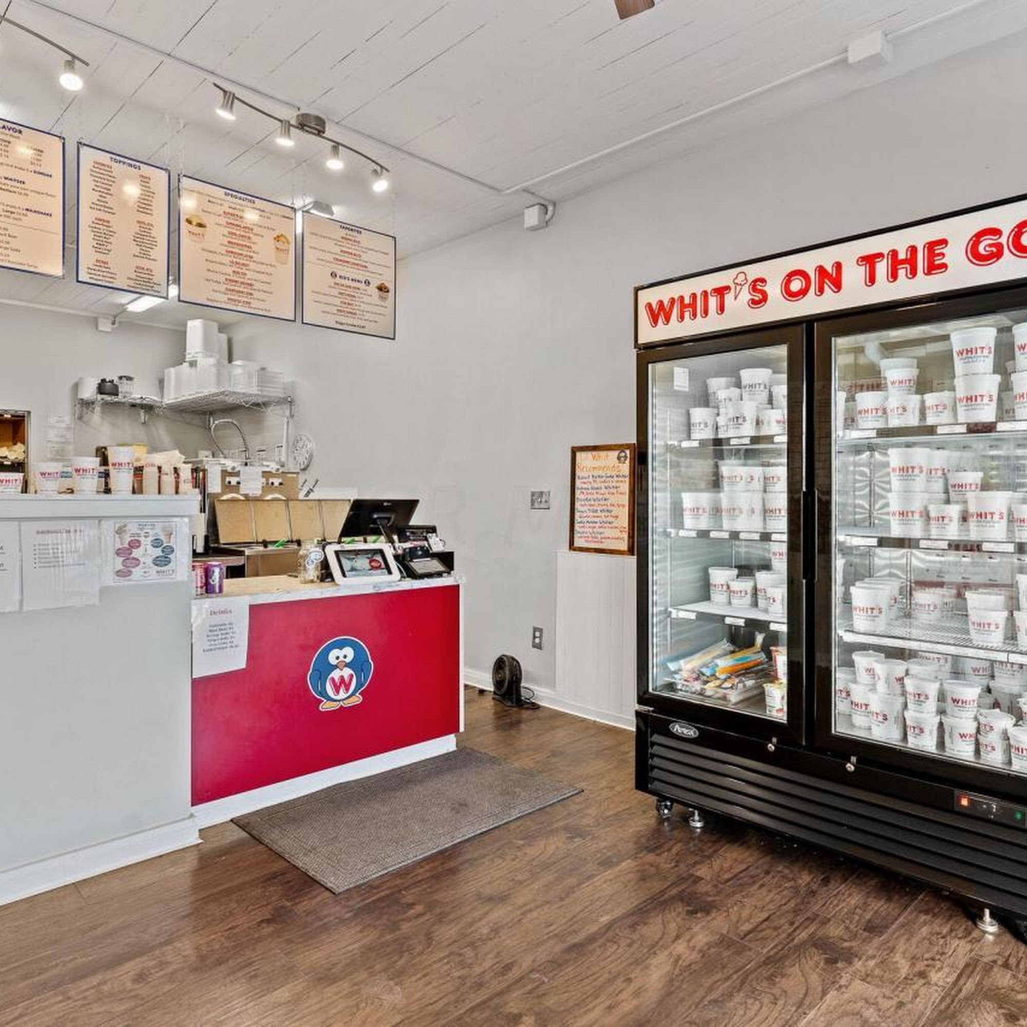 Whit’s Frozen Custard Lewis Center