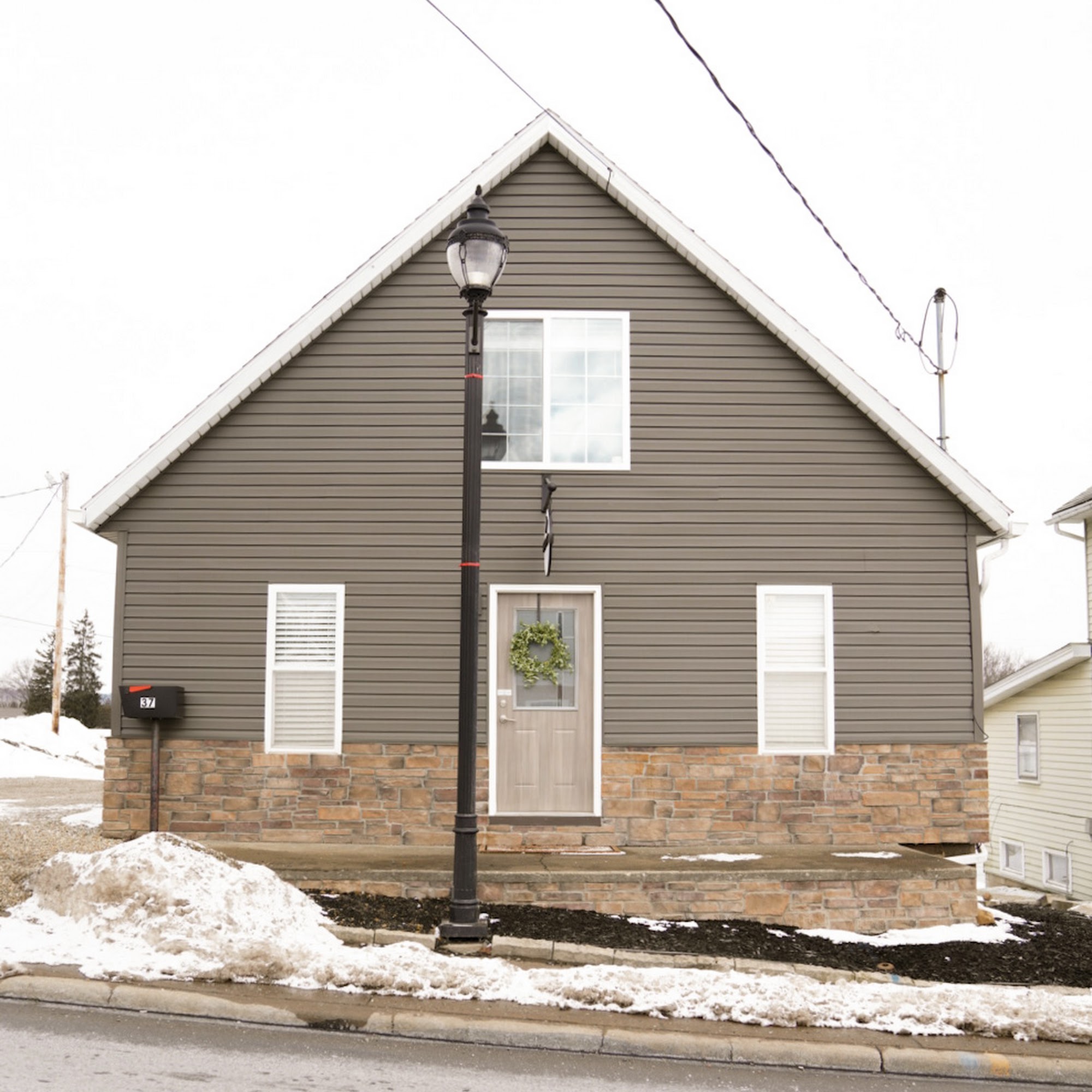 East Main Chiropractic 37 E Main St, Lexington Ohio 44904