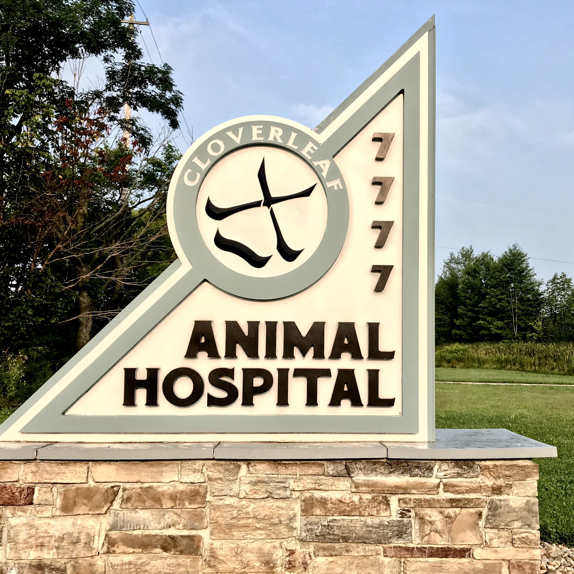 Cloverleaf Animal Hospital Lodi