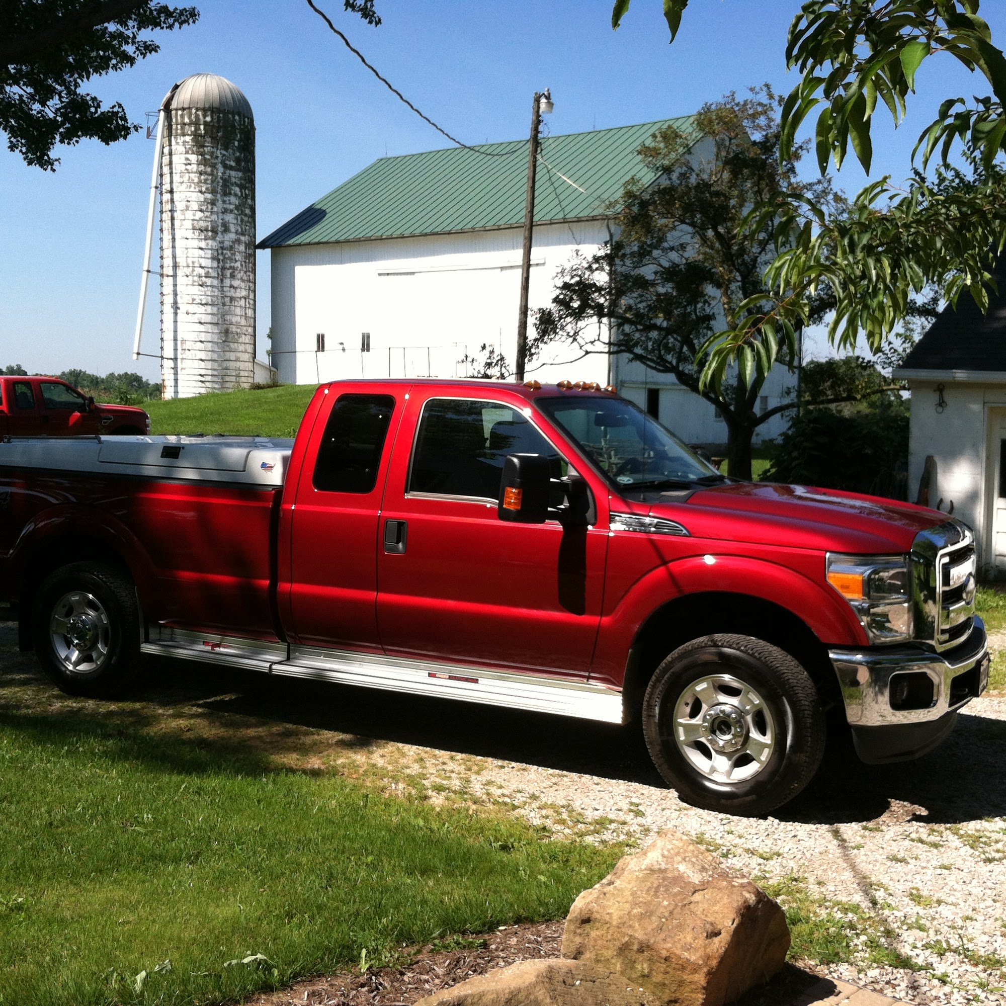 Alger Veterinary Clinic: Randall C Alger DVM Mantua