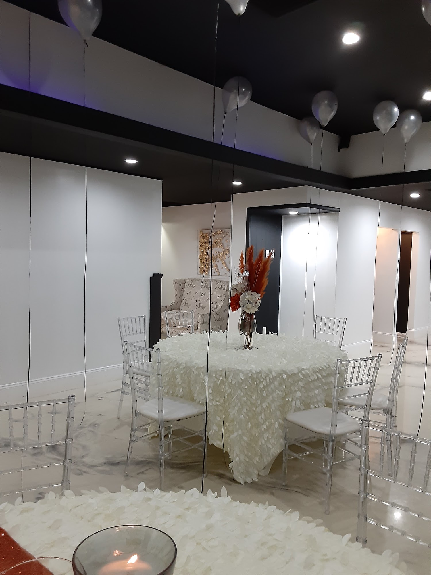 Sadie's Social Complex Maple Heights