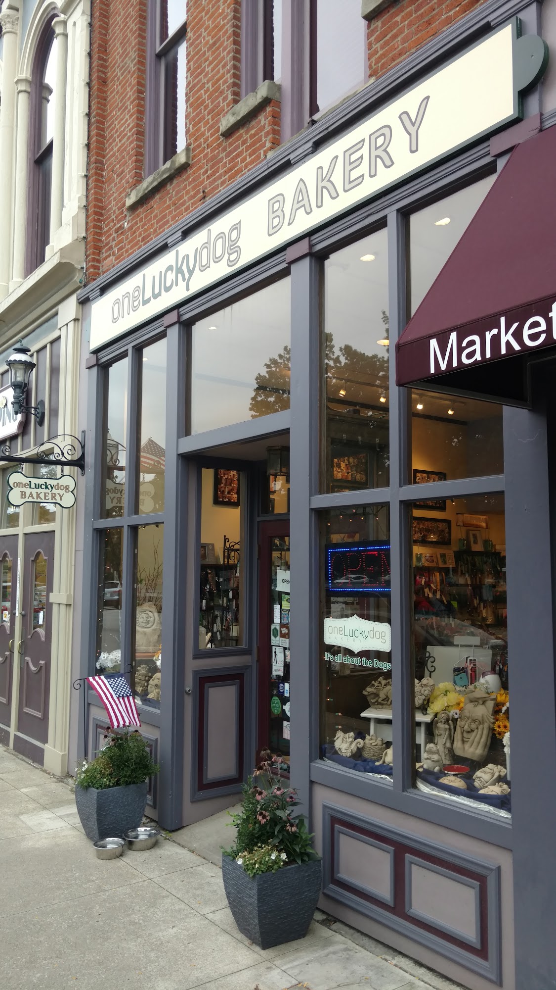 One Lucky Dog Bakery Medina