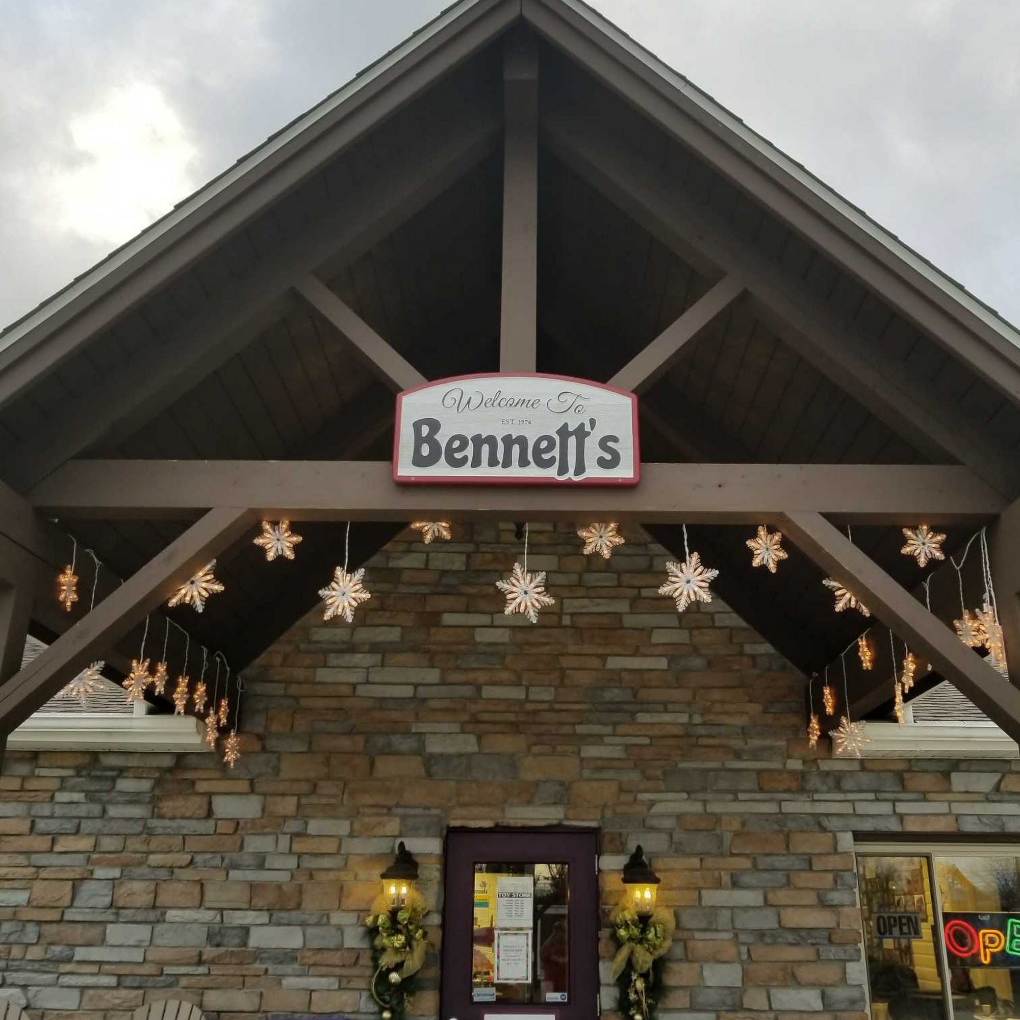 Bennett's Kennels Medina