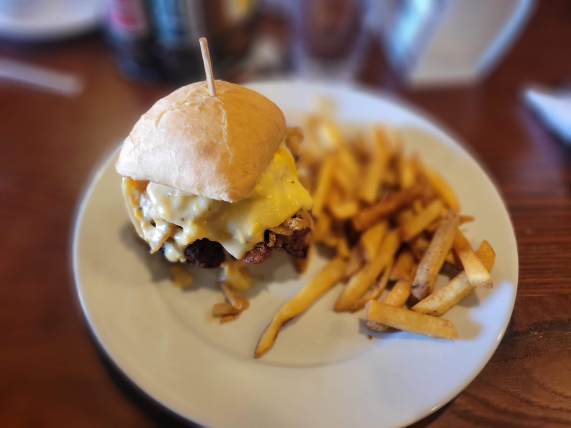 Smokey Bones Mentor Mentor