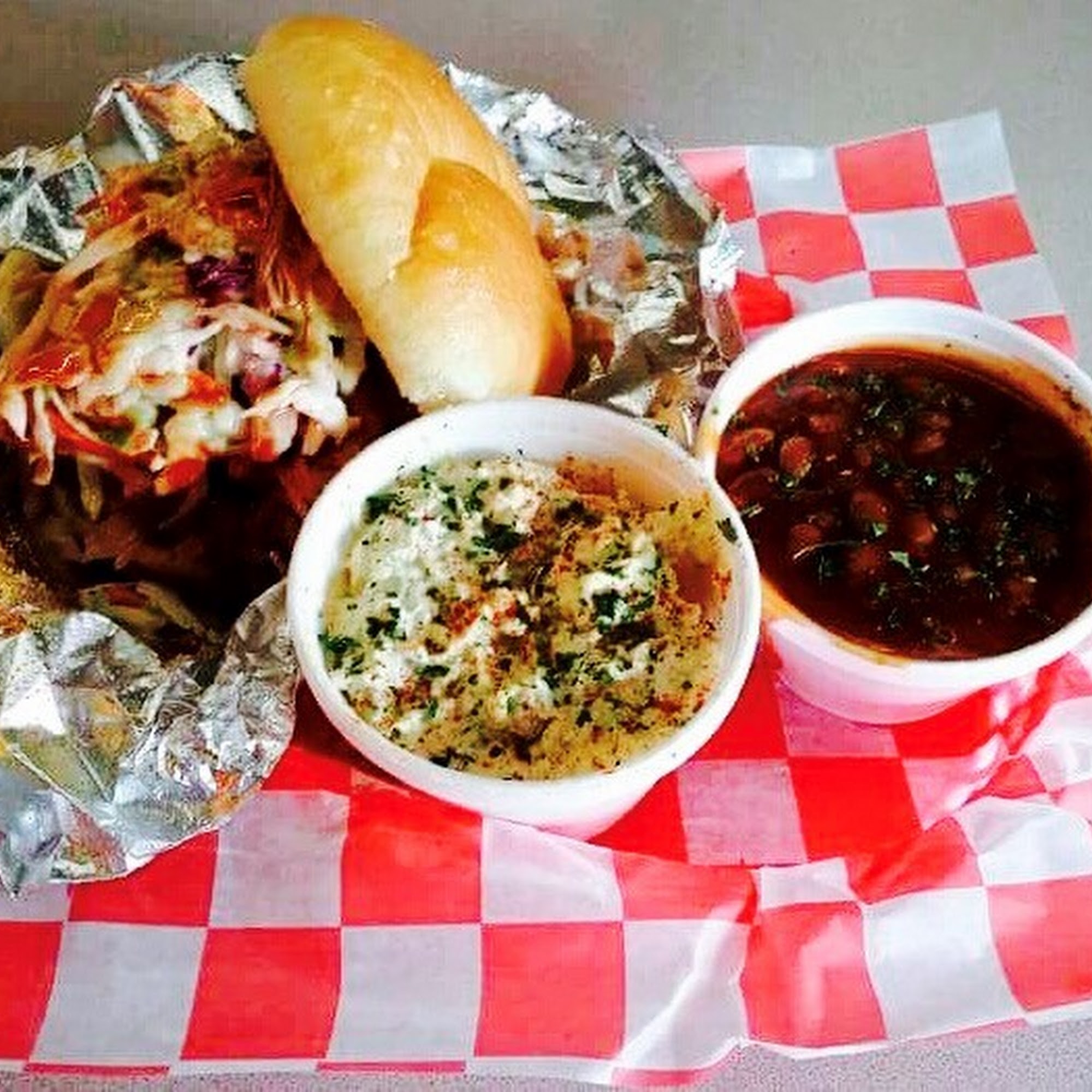 Combs BBQ Central Middletown