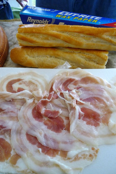 Nini's: A Panini Place