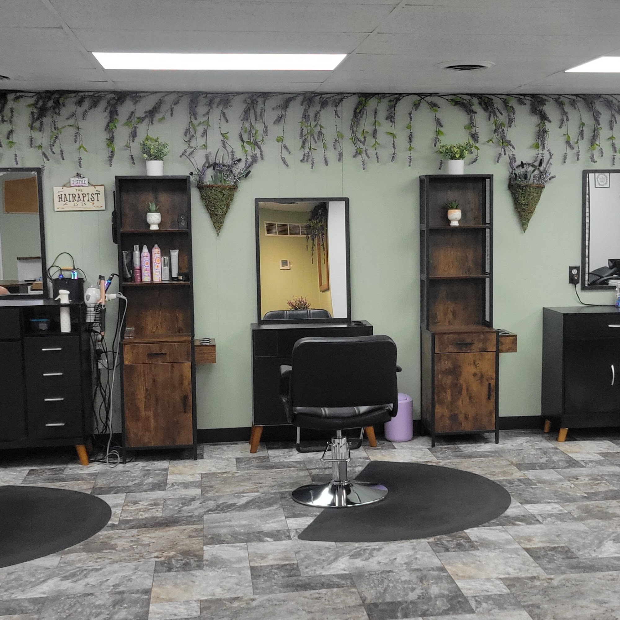 Lisa's Hair Affair 871 W Marion St # 100, Mt Gilead Ohio 43338