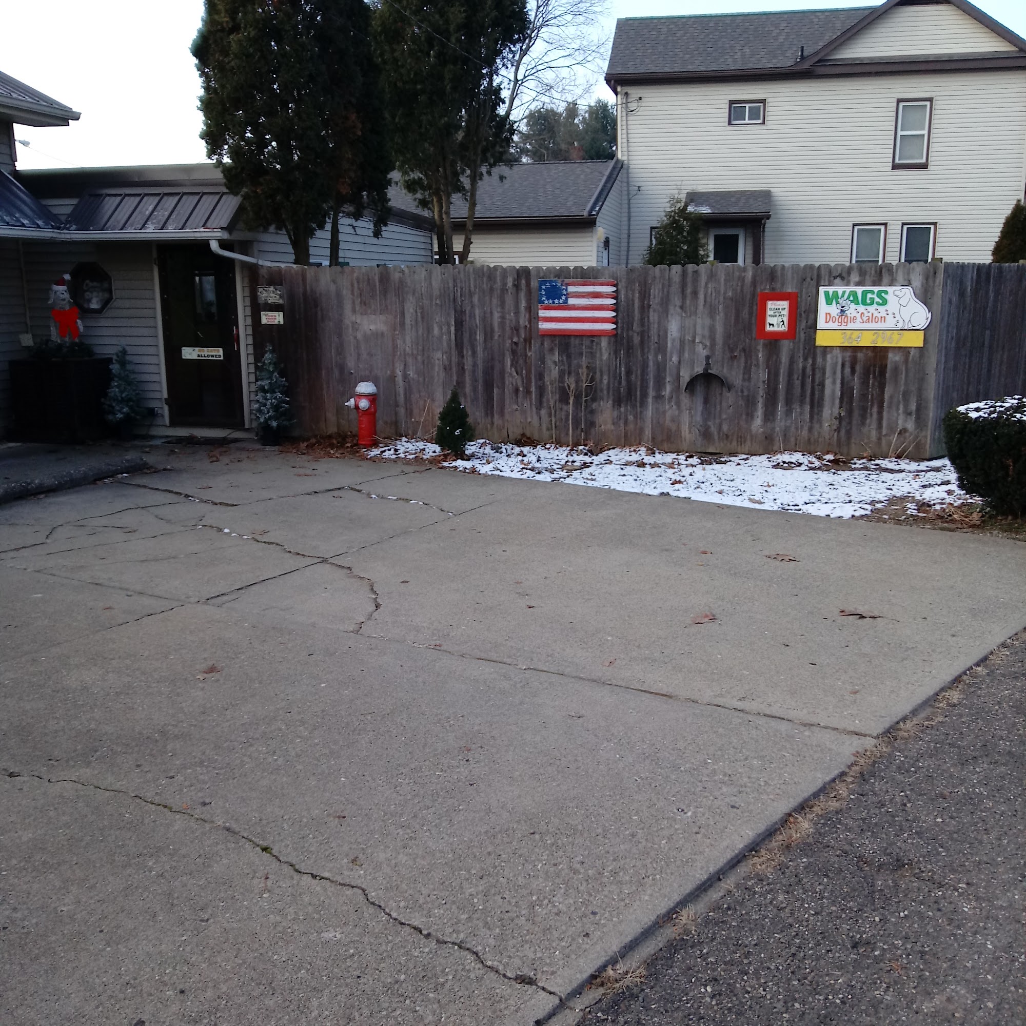 Wag's Doggie Salon New Philadelphia