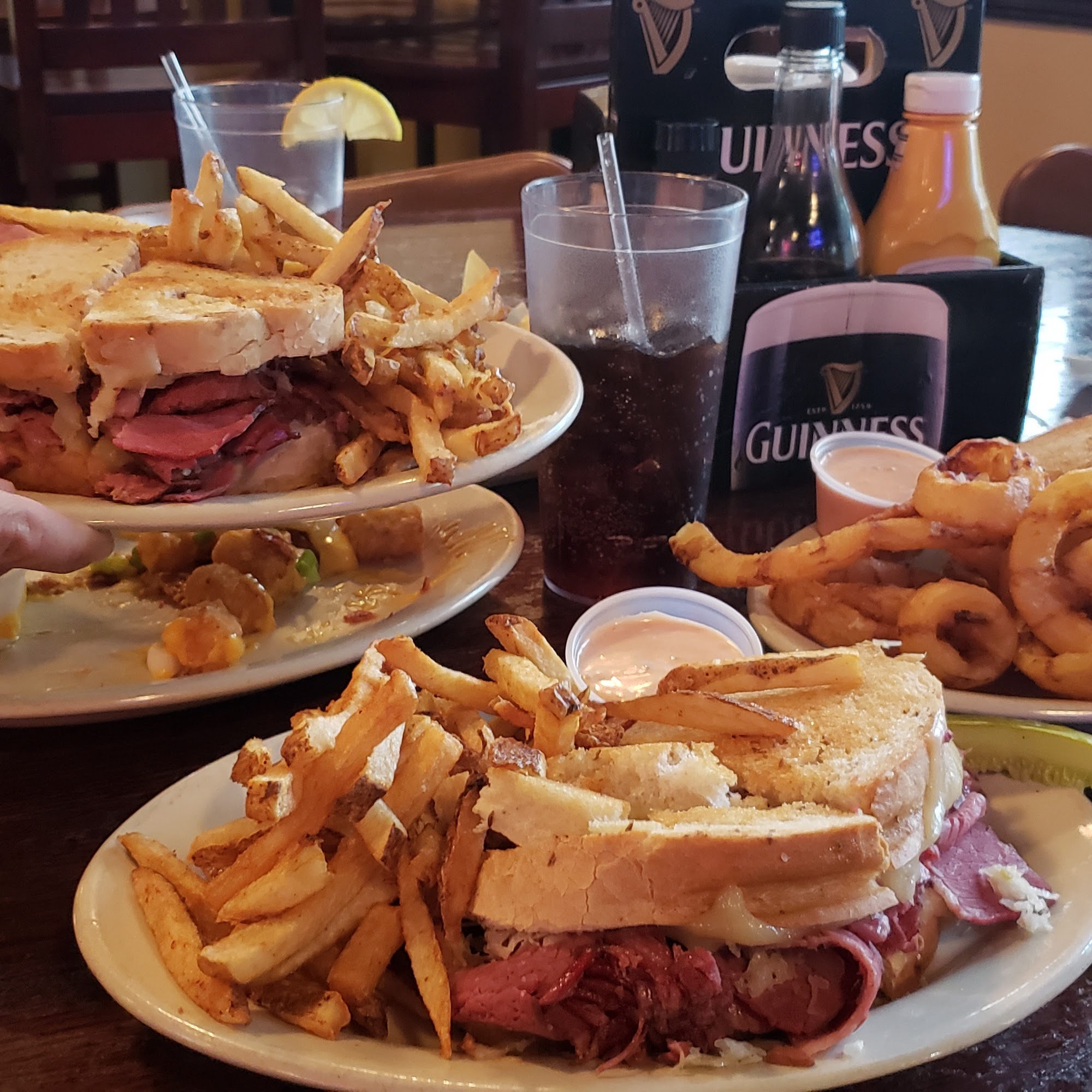 Lone Tree Tavern North Ridgeville