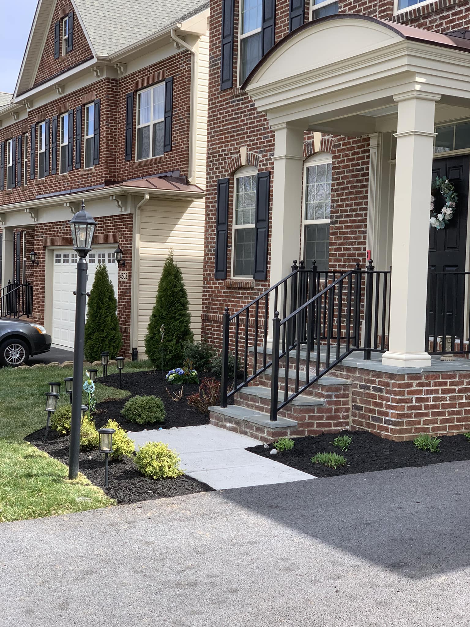 Kings View Landscaping Co Inc