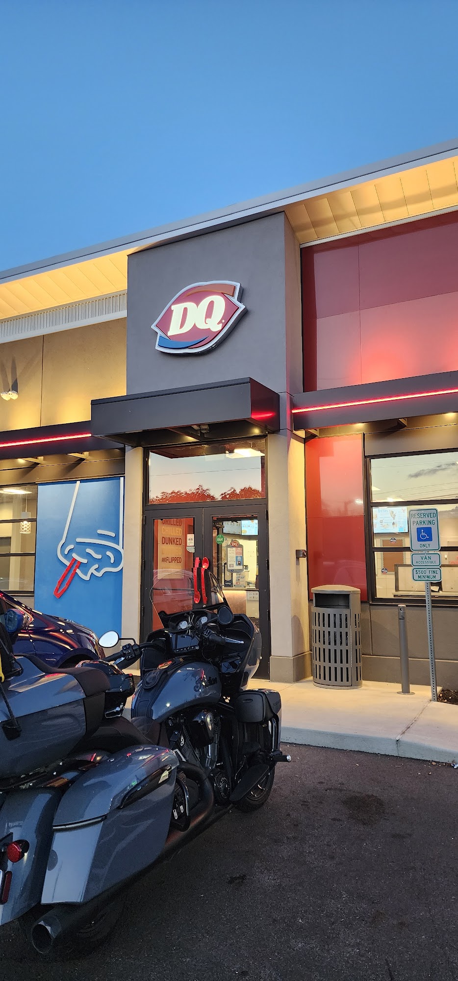 Dairy Queen Grill & Chill