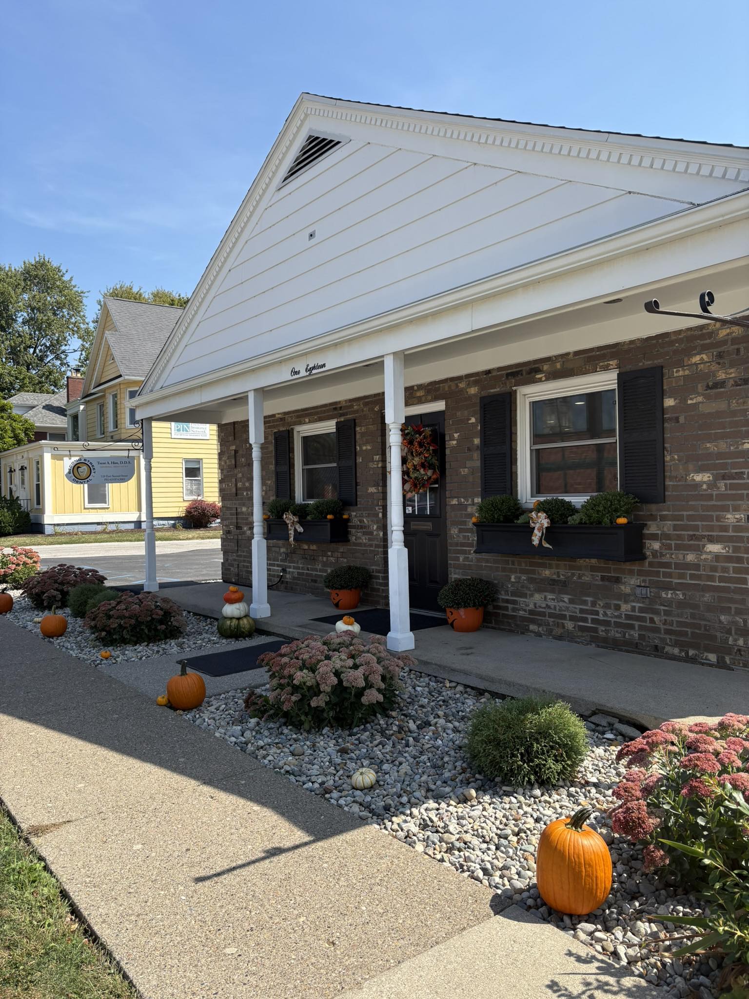 Downs & Hire DDS