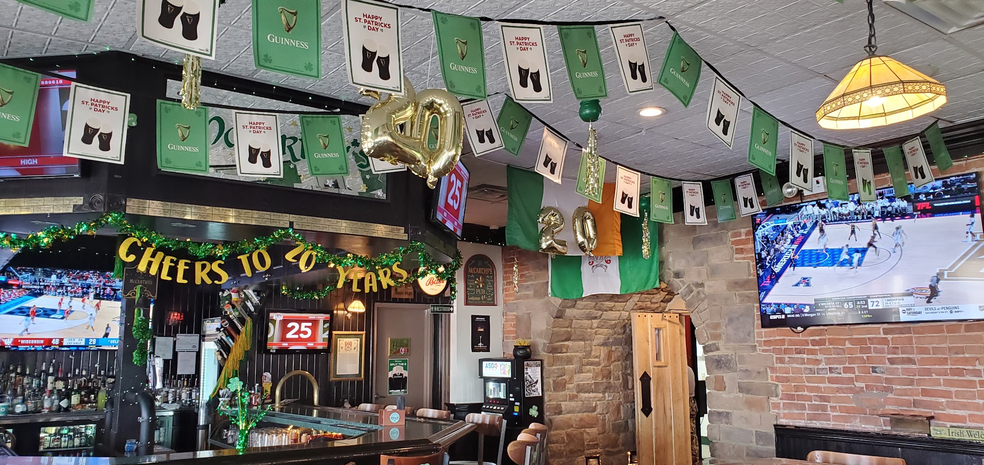 McCarthy's Restaurant & Pub Port Clinton