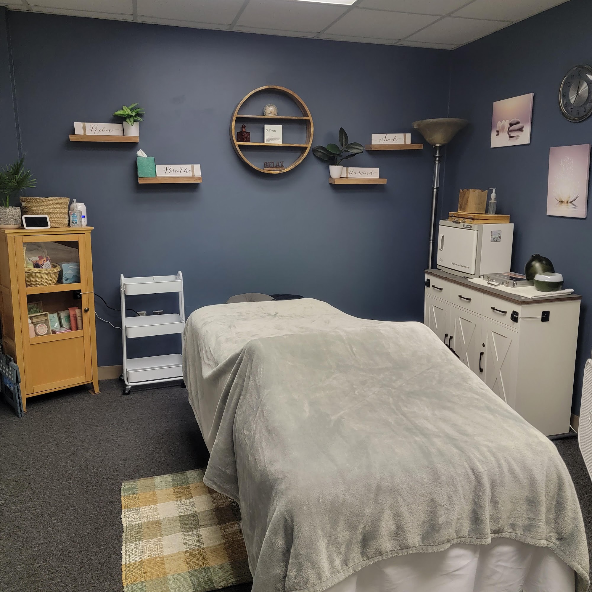 Serenispa Massage & Wellness LLC