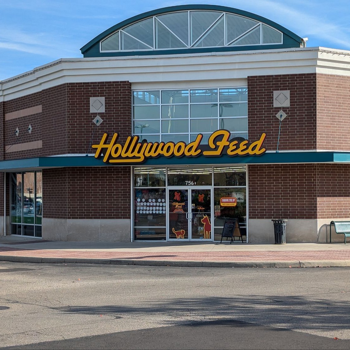 Hollywood Feed Springboro