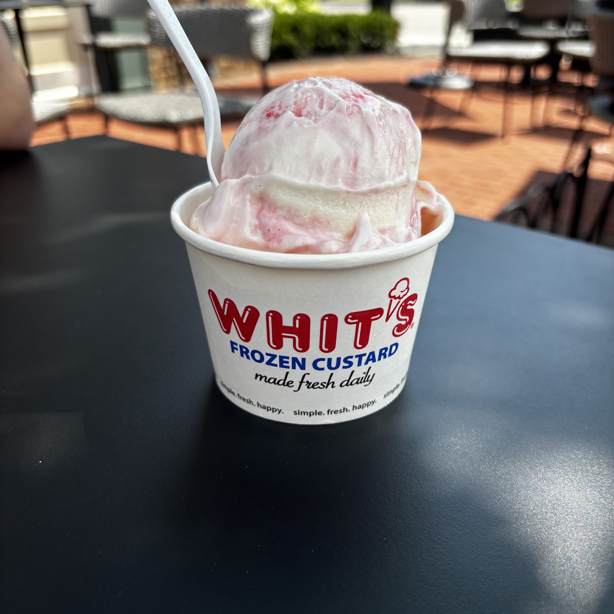 Whit's Frozen Custard Sunbury
