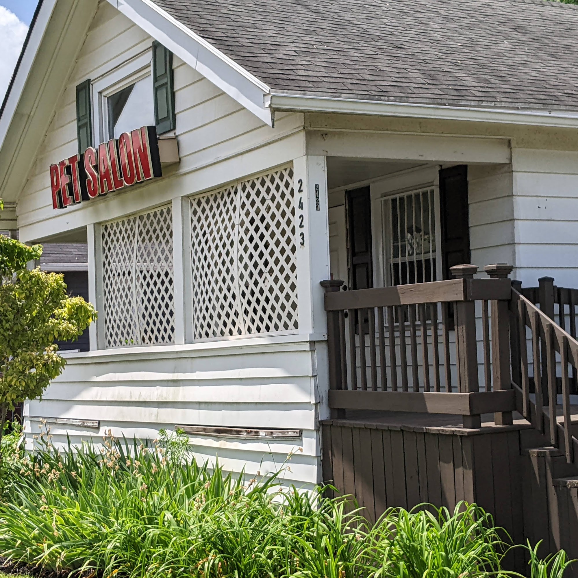 Let the Fur Fly Pet Salon Toledo