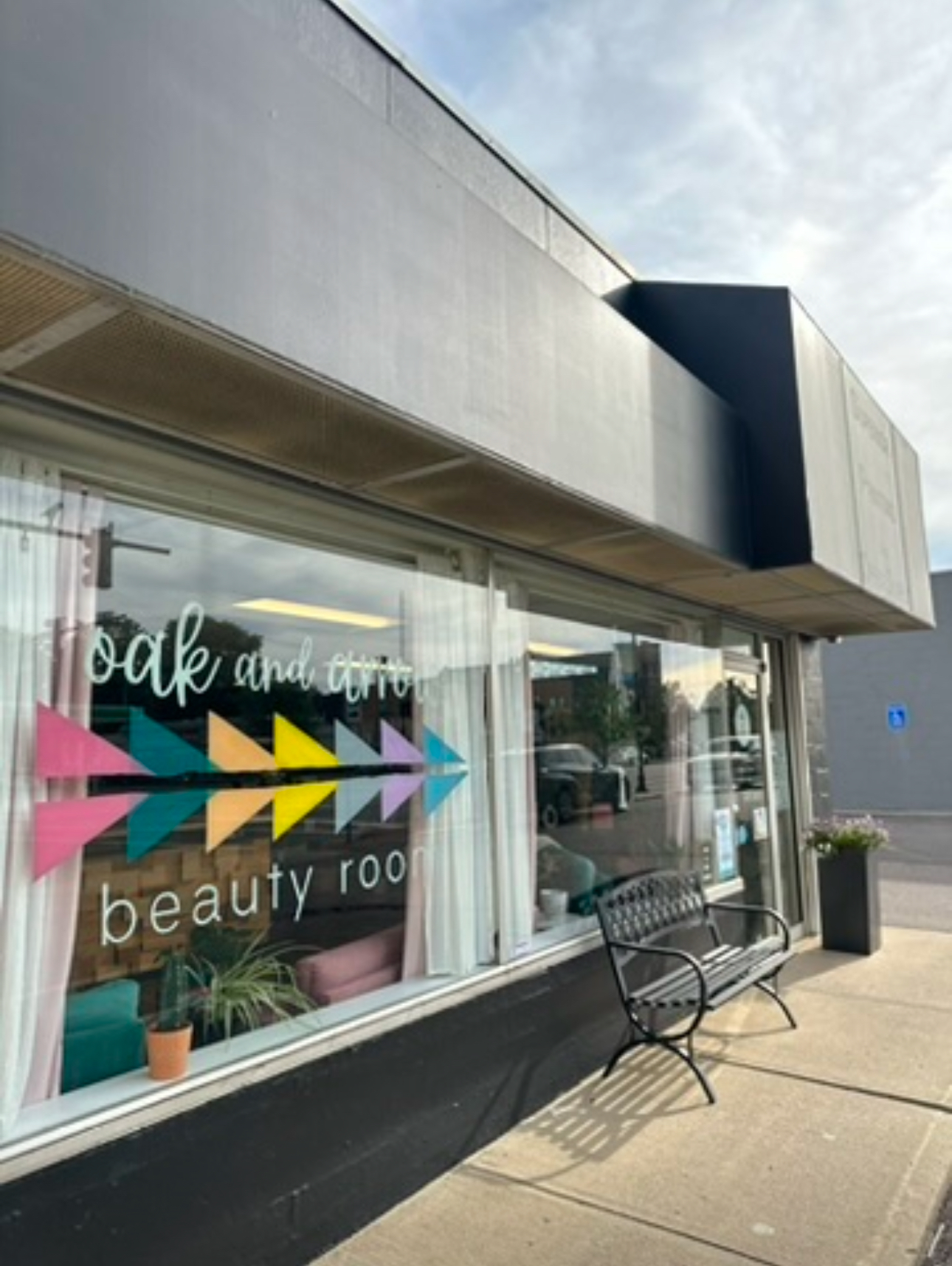 Oak and Arrow Beauty Room - Vandalia 200 E National Rd, Vandalia Ohio 45377