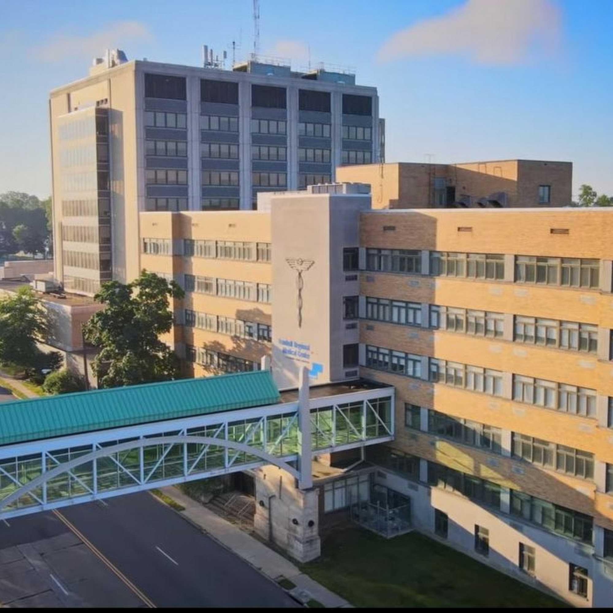 Insight Hospital & Medical Center Trumbull
