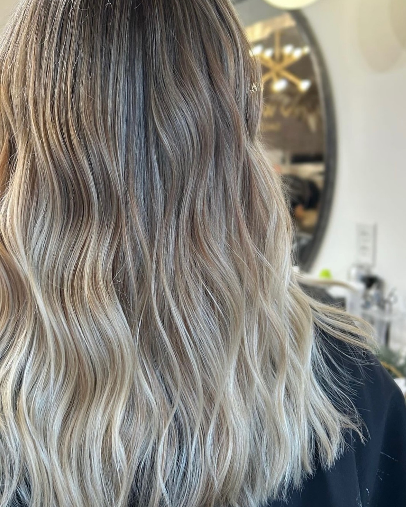 19 West Salon & Aesthetics