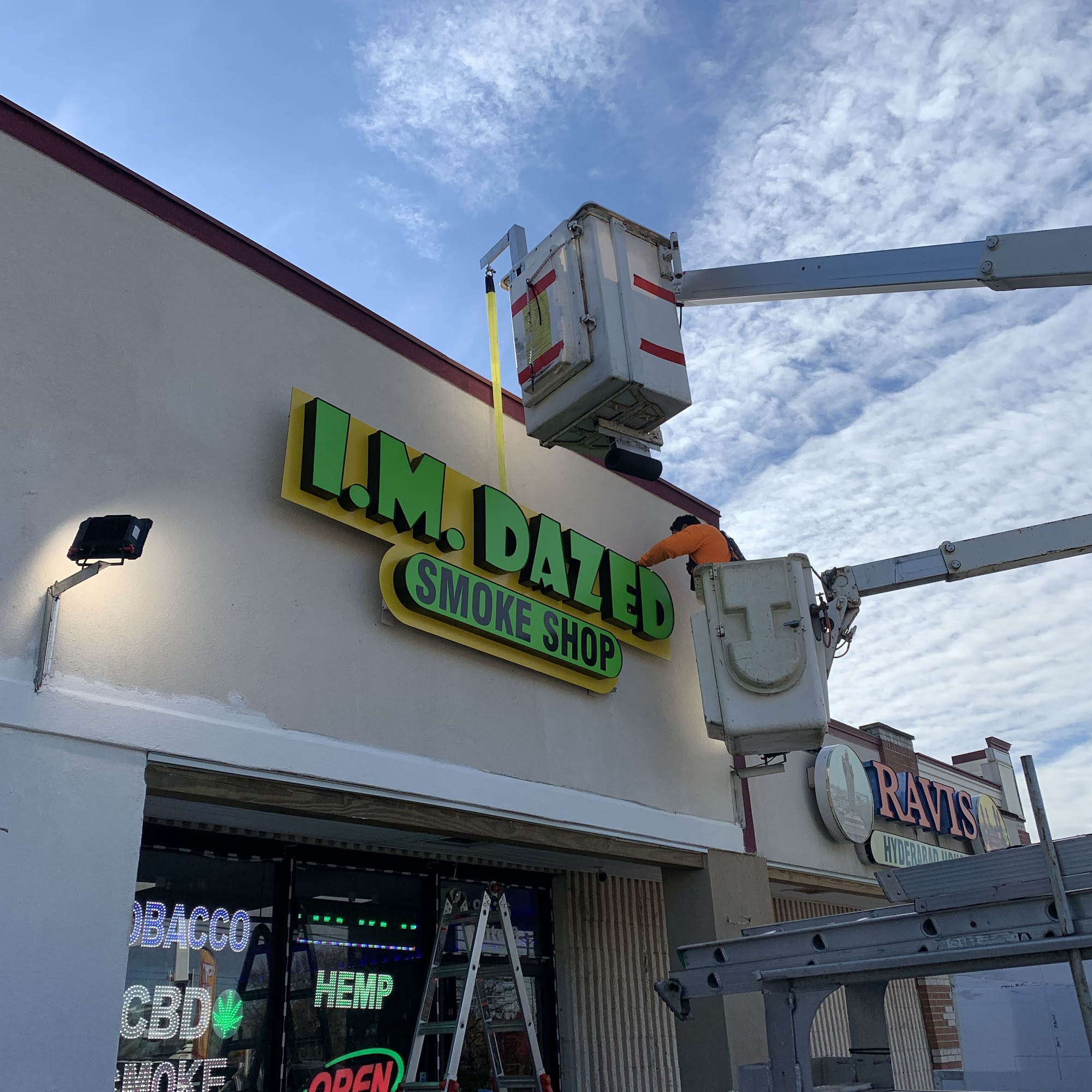 Khan Signs & Awnings West Chester