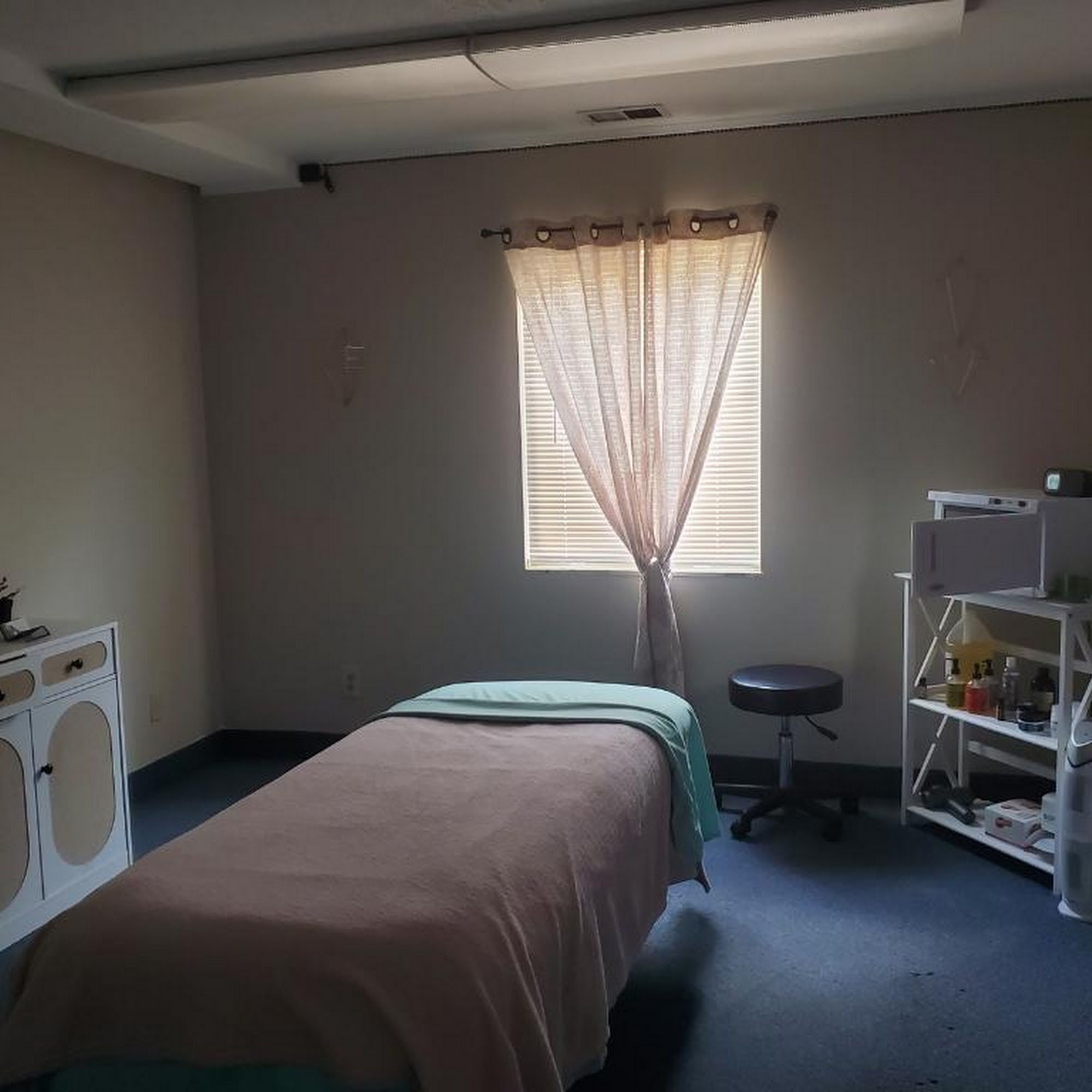Attentive Therapy Massage LLC 787 S State St, Westerville Ohio 43081
