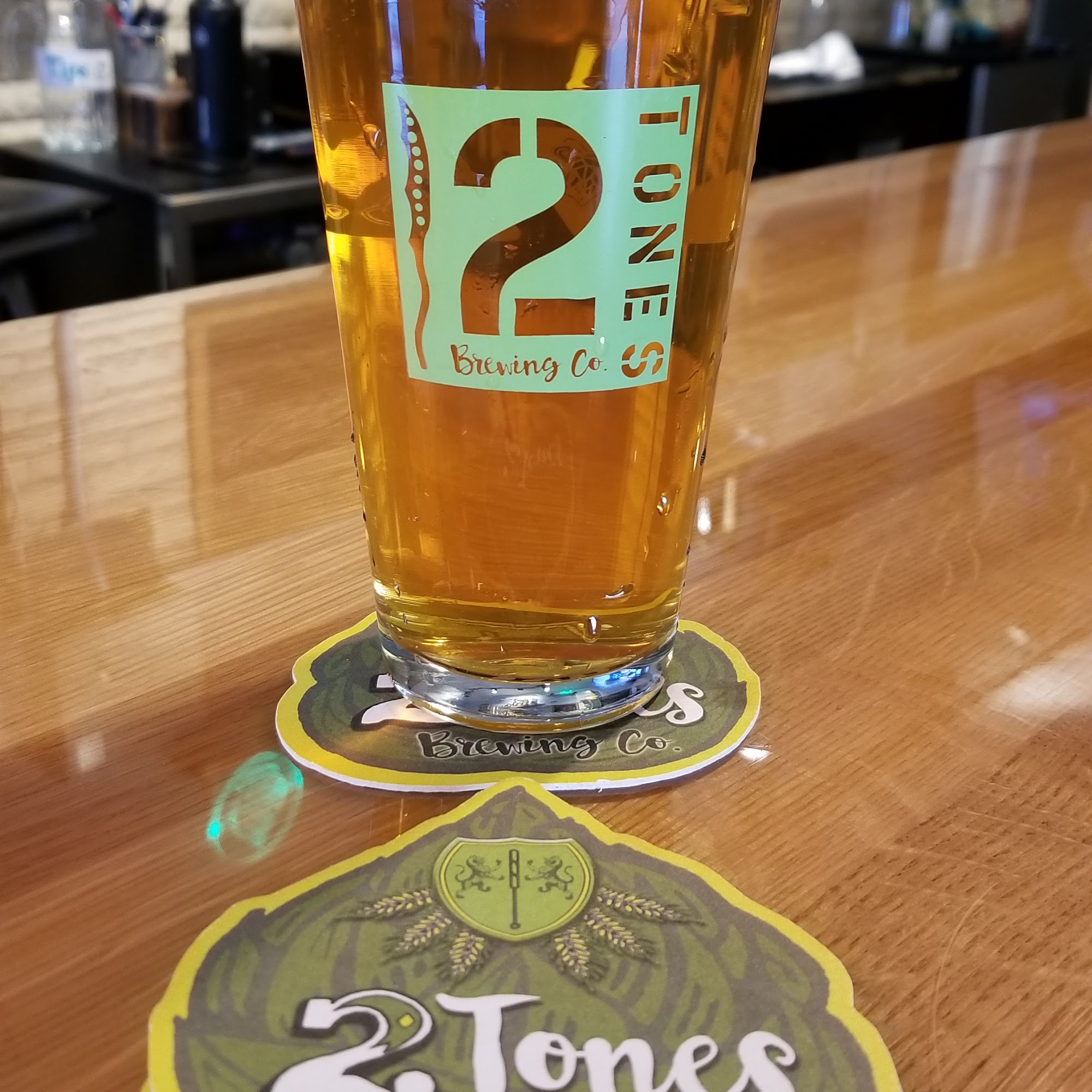 2 Tones Brewing Co Whitehall