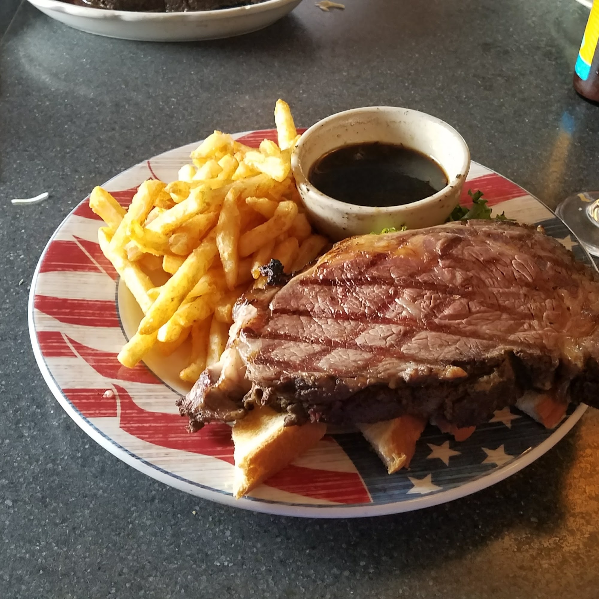 The Whitehouse Inn Whitehouse