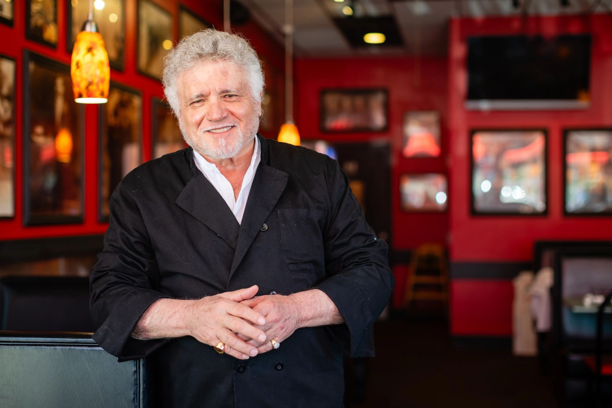 PaPa GeGe's Italian Villa Youngstown