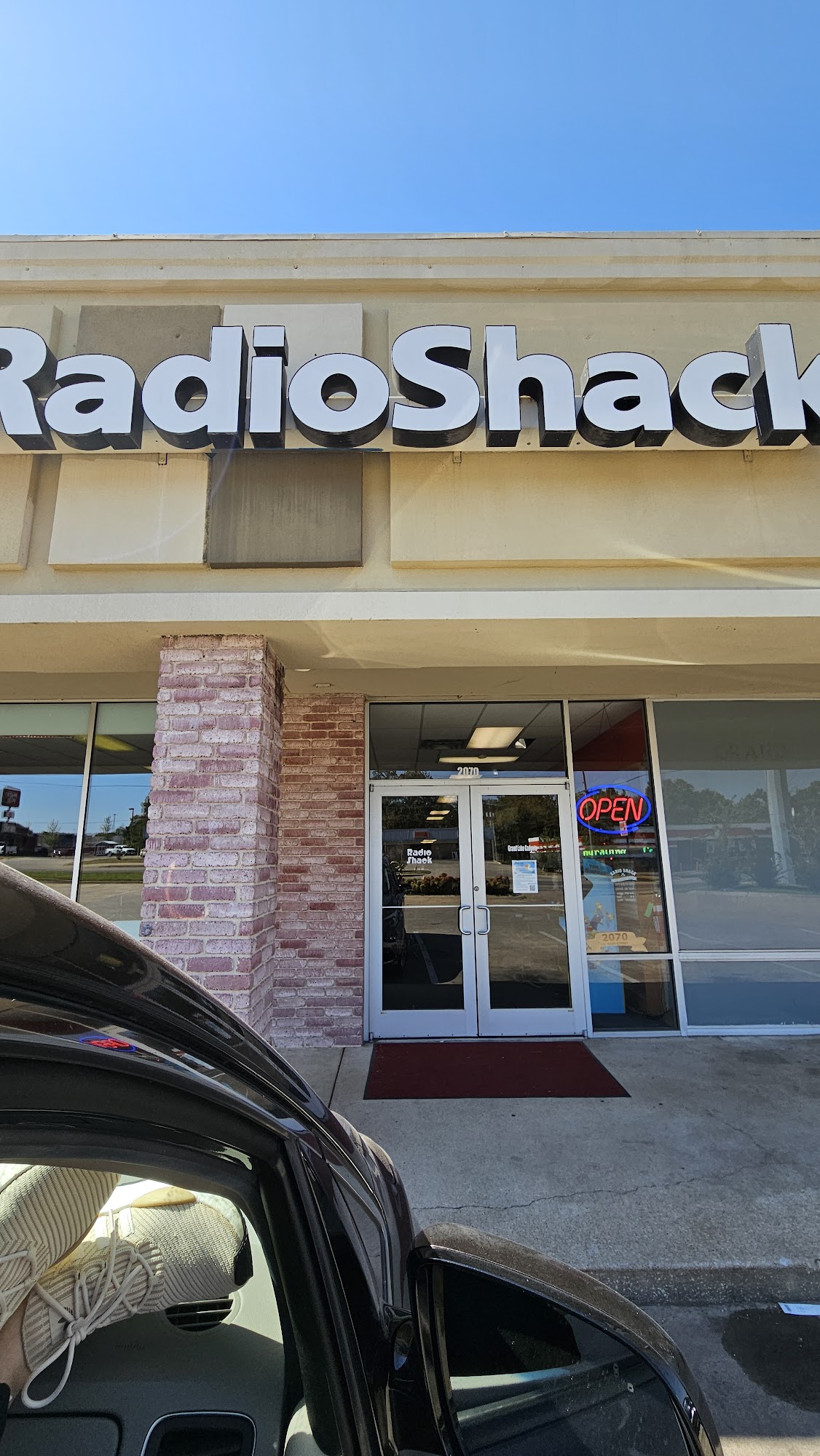 Grand Lake Gadgets - RadioShack Dealer Grove