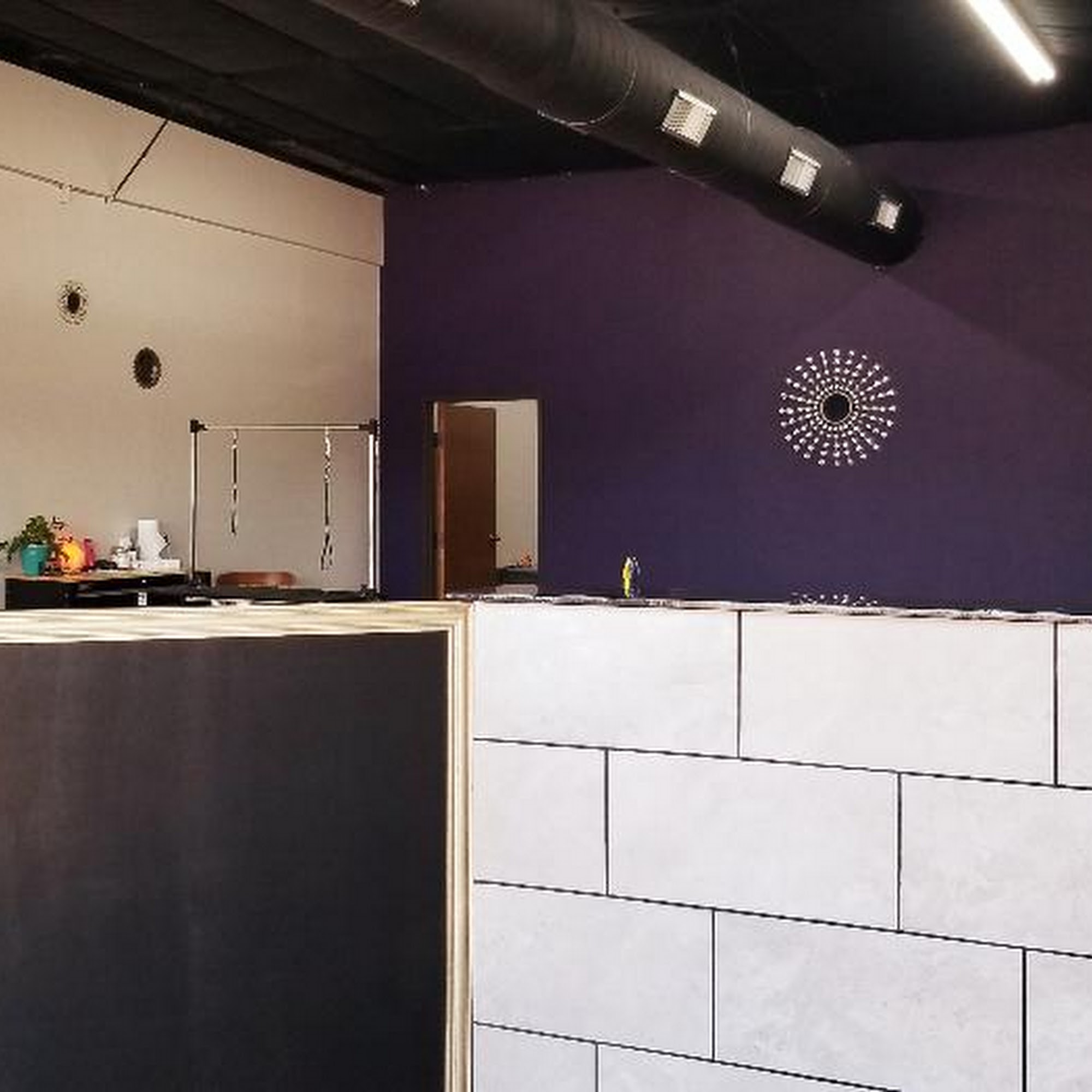 Cosmic Canines Pet Salon & Spa Harrah