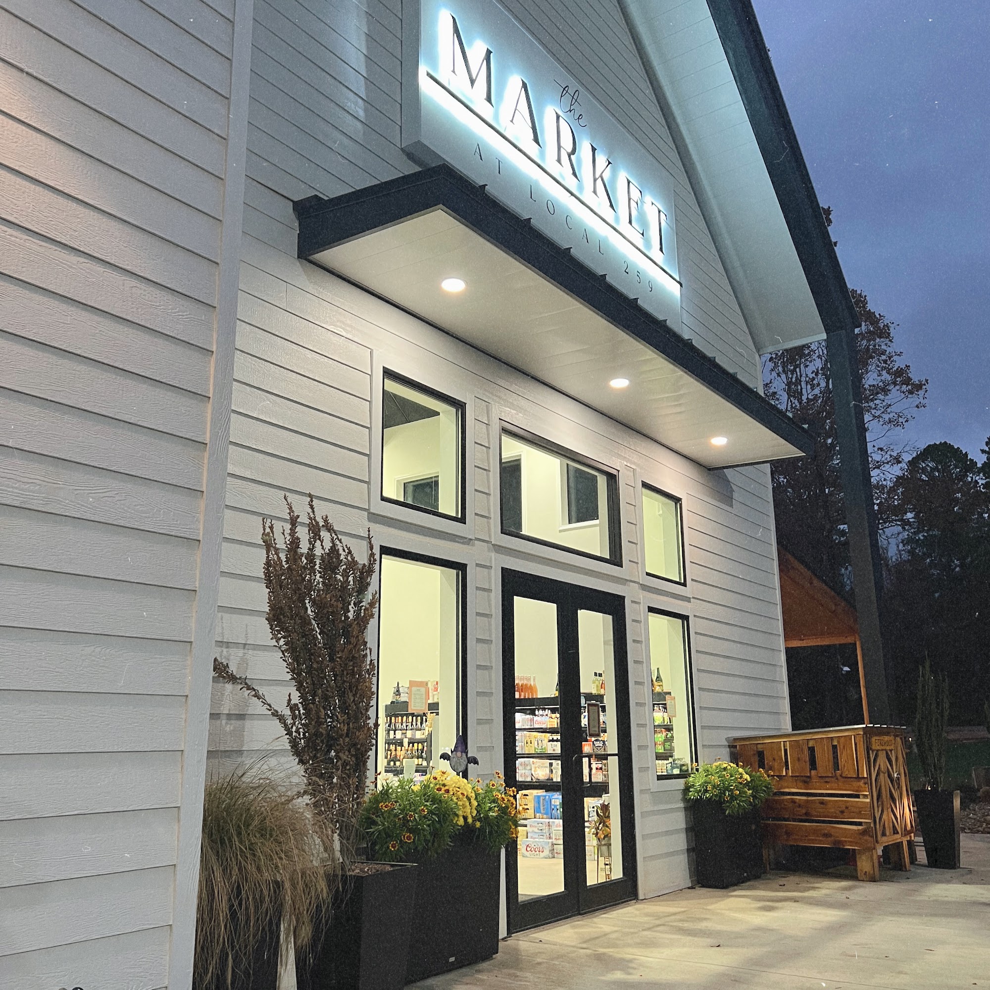 The Market At Local 259 Hochatown