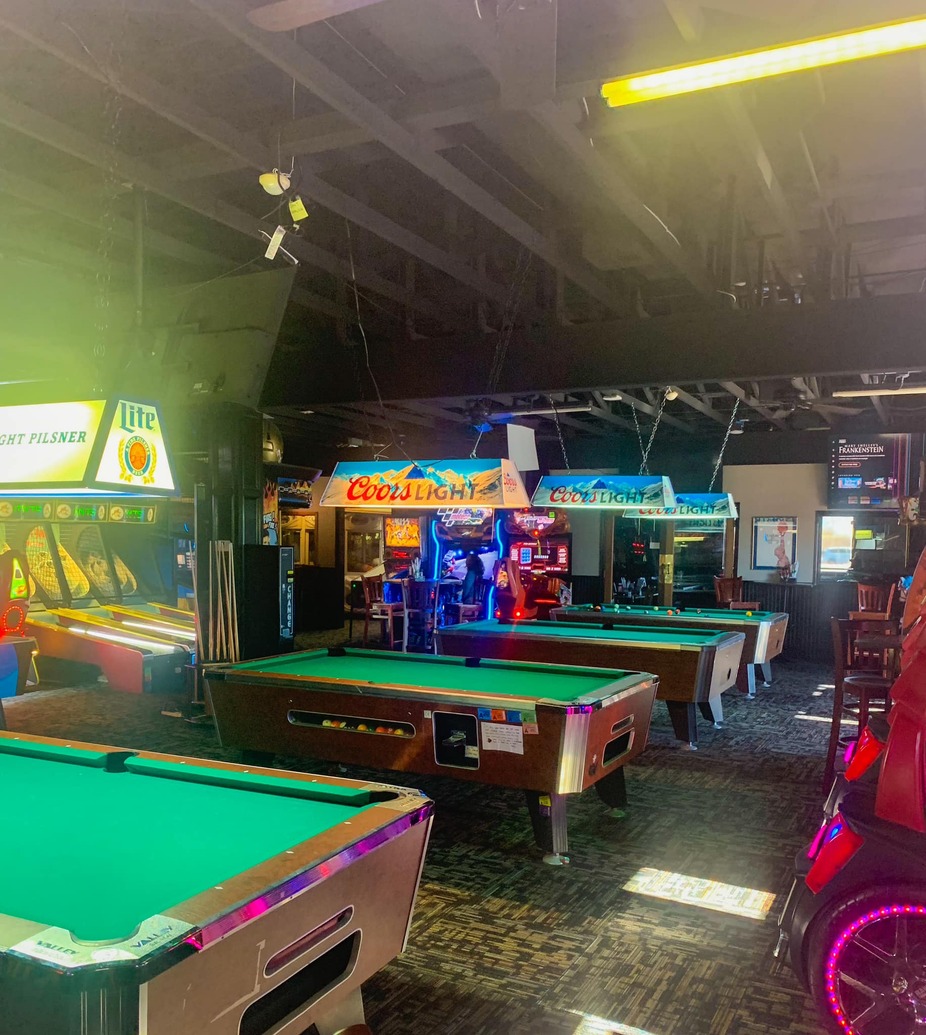 Mike's Sports Grille Lawton