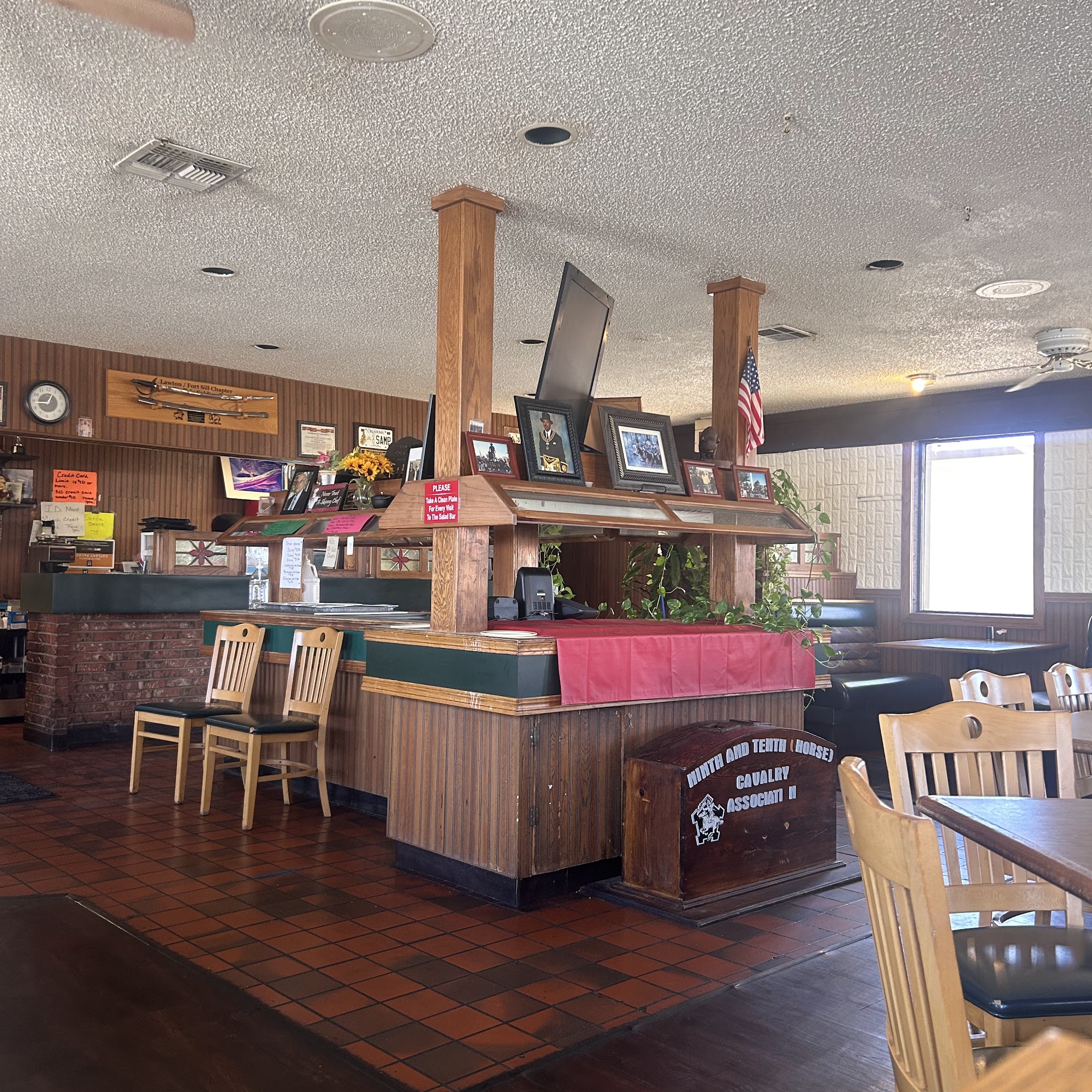 Sam's Soul Food & Barbeque Lawton