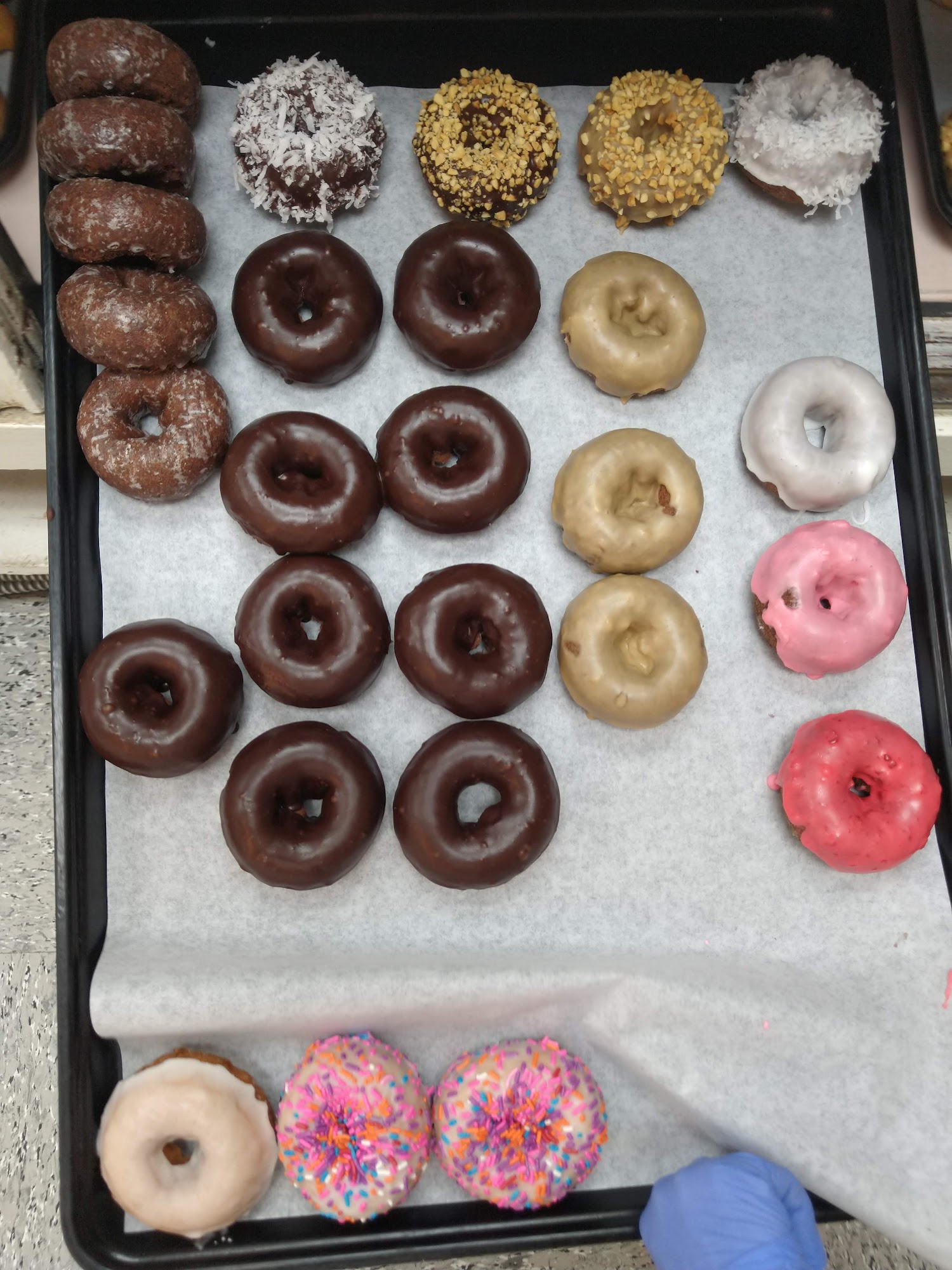 Daylight Donuts Menu