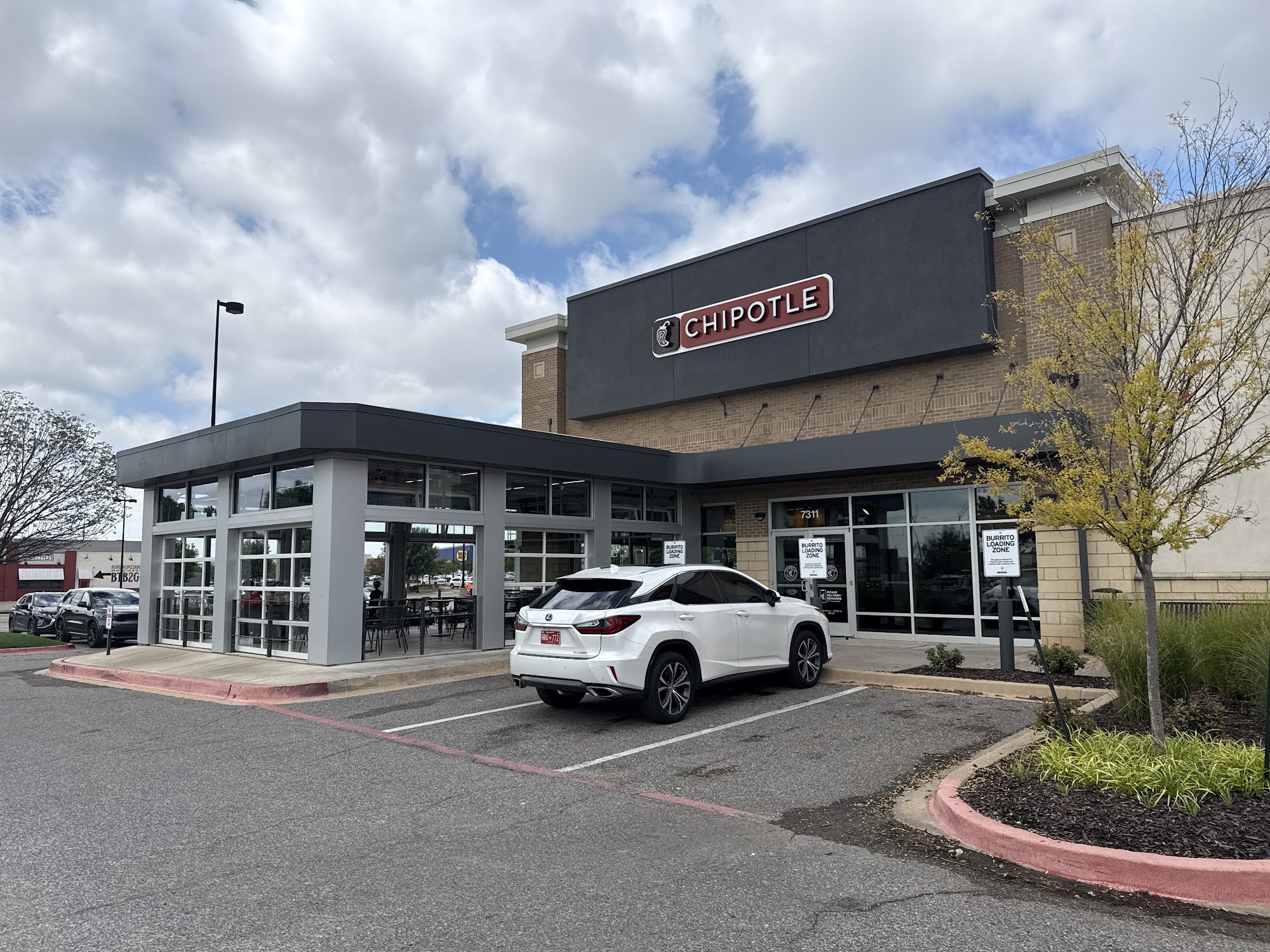 Chipotle Mexican Grill 7311 SE 29th St, Midwest City