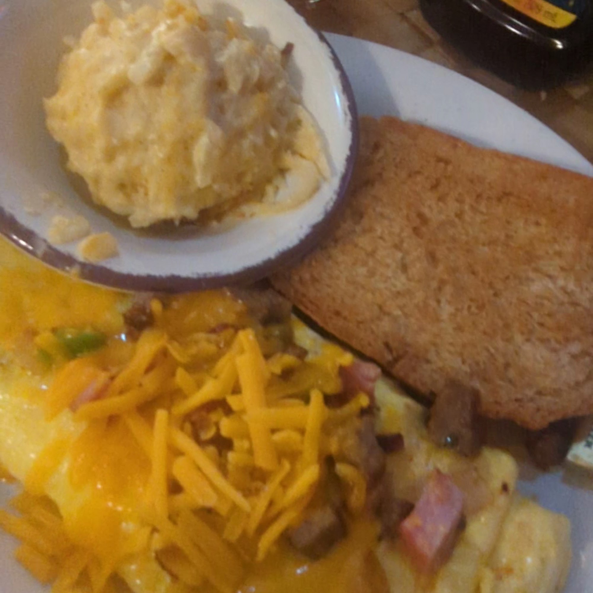 Amish Country Store & Restaurant Muskogee