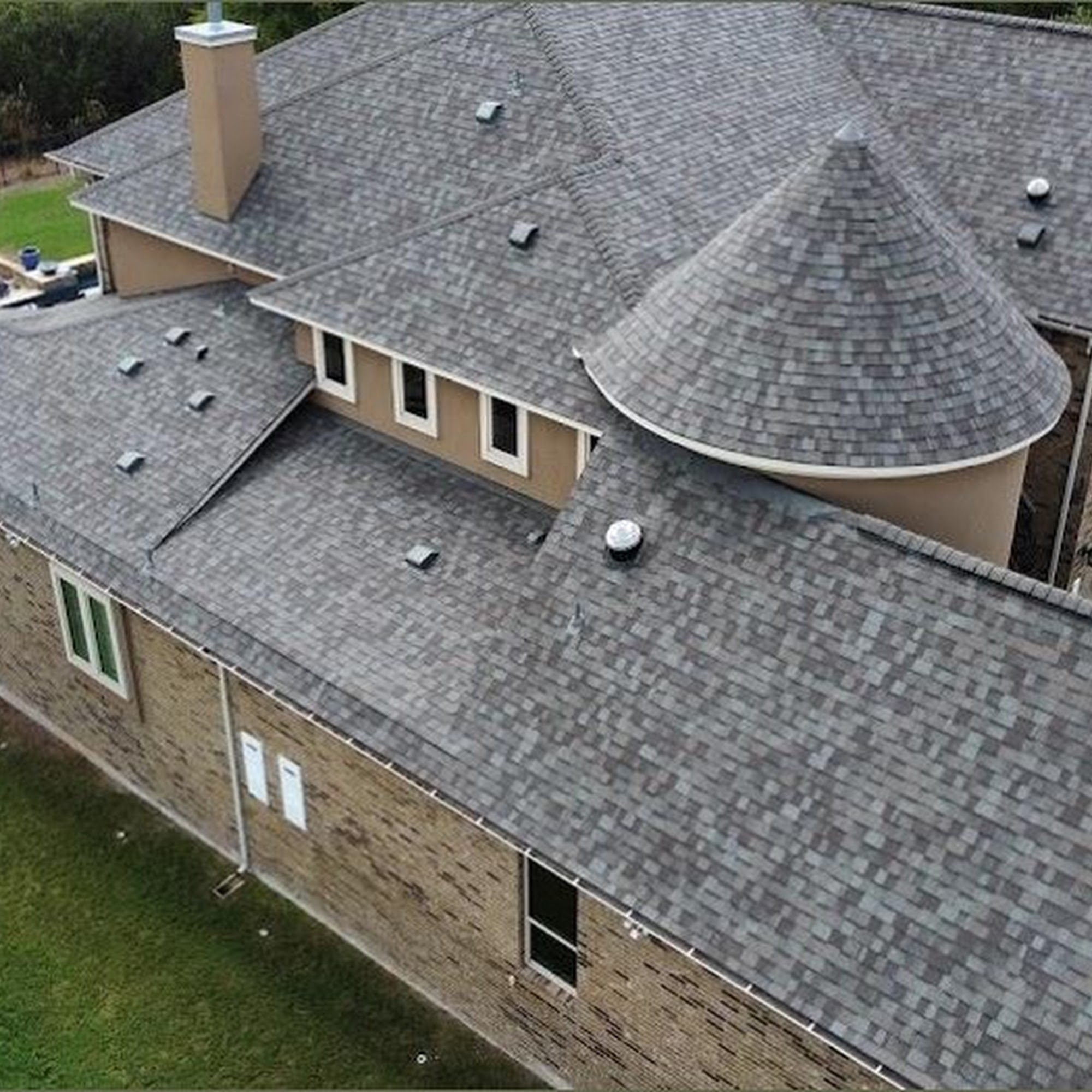Friendly Roofing Brothers