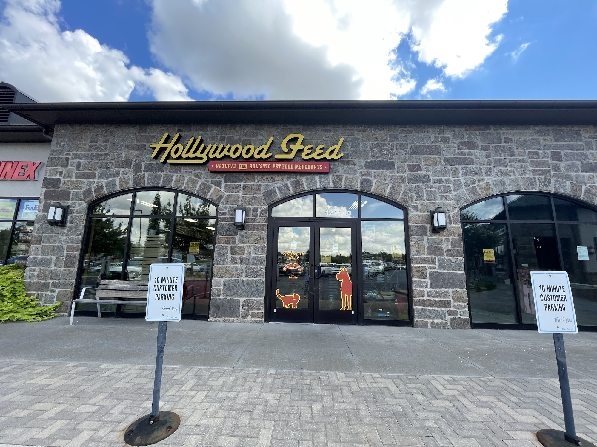 Hollywood Feed Oklahoma City