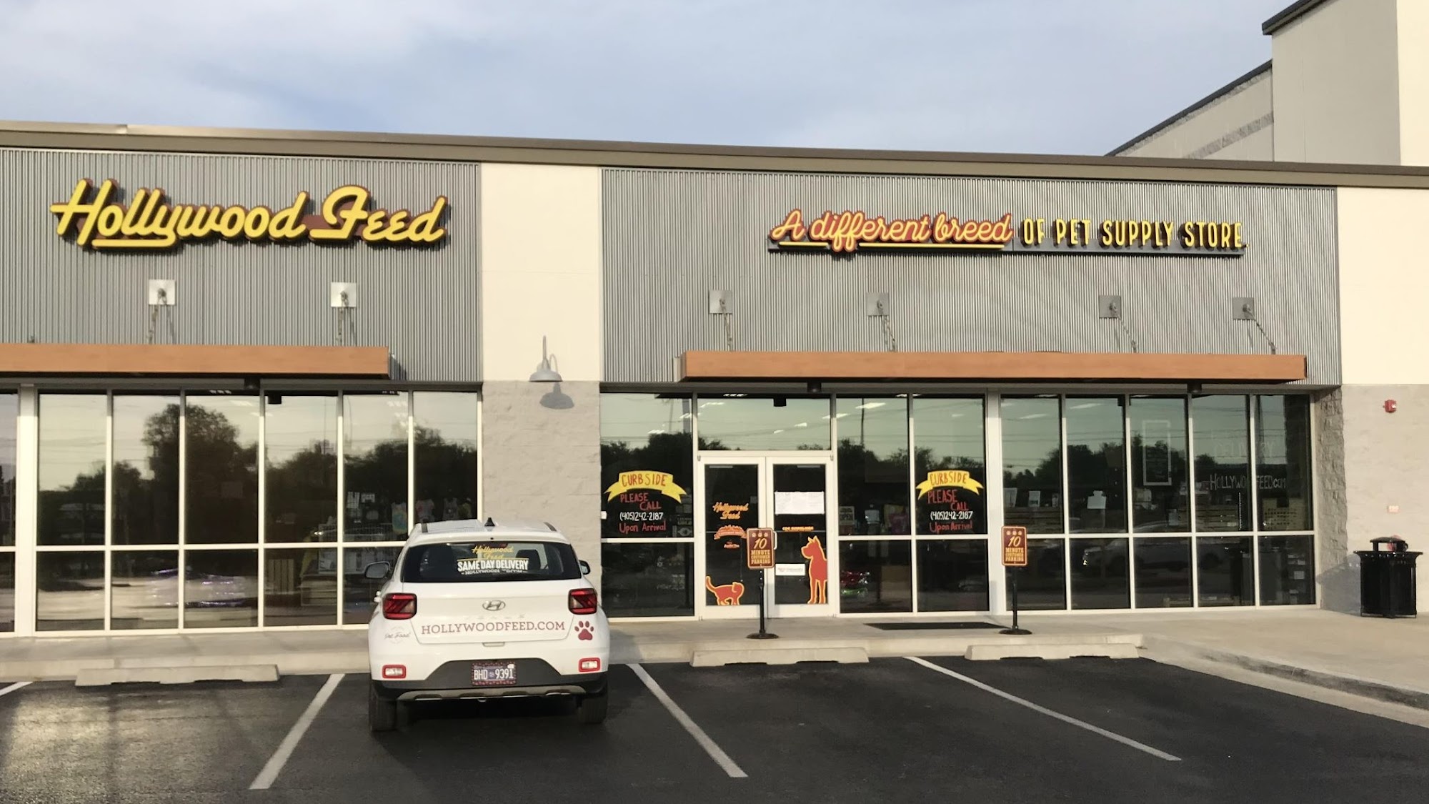 Hollywood Feed Oklahoma City