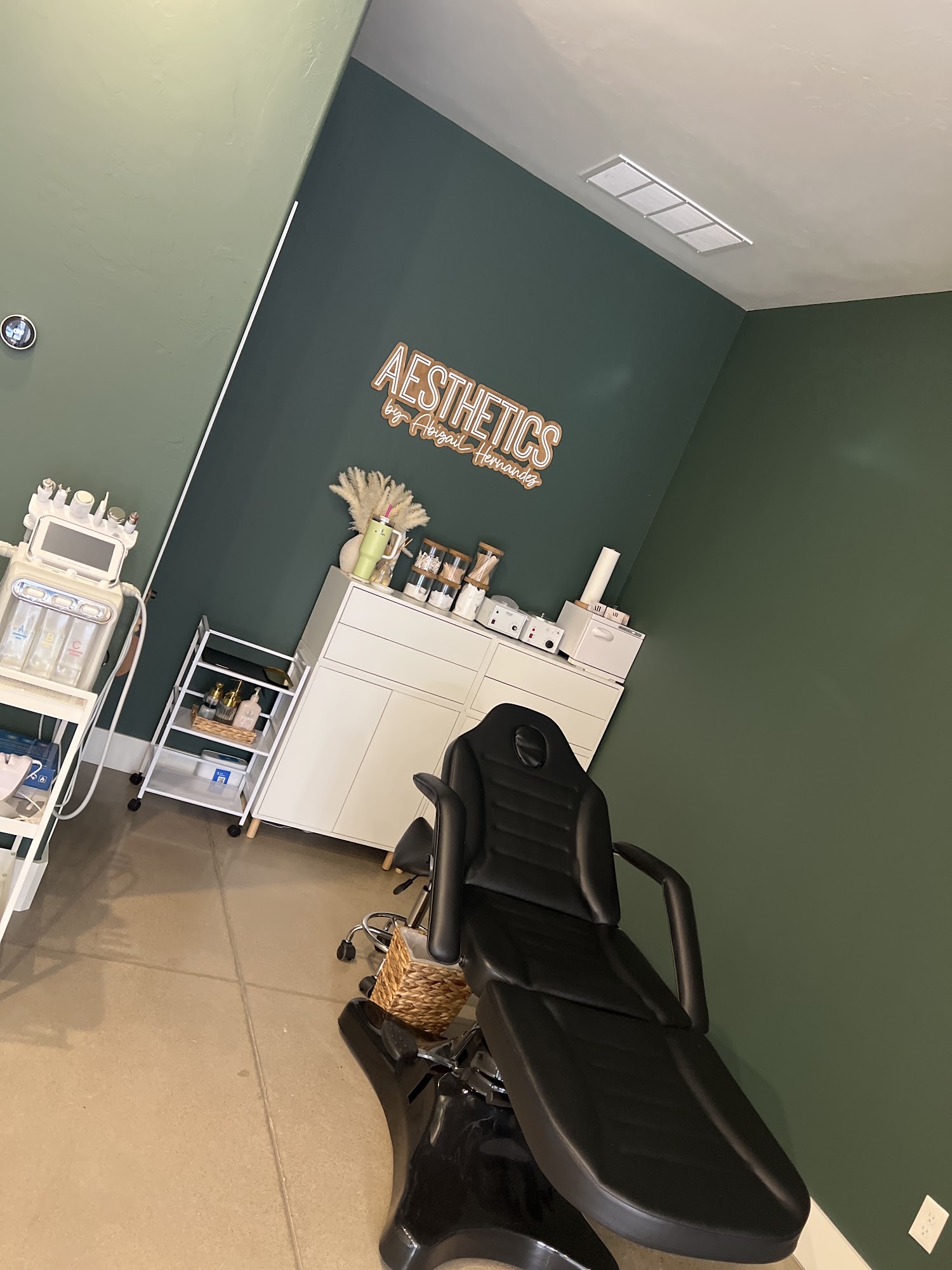 Aesthetics by Abigail Hernandez 1708 Spoke St, Oklahoma City Oklahoma 73108