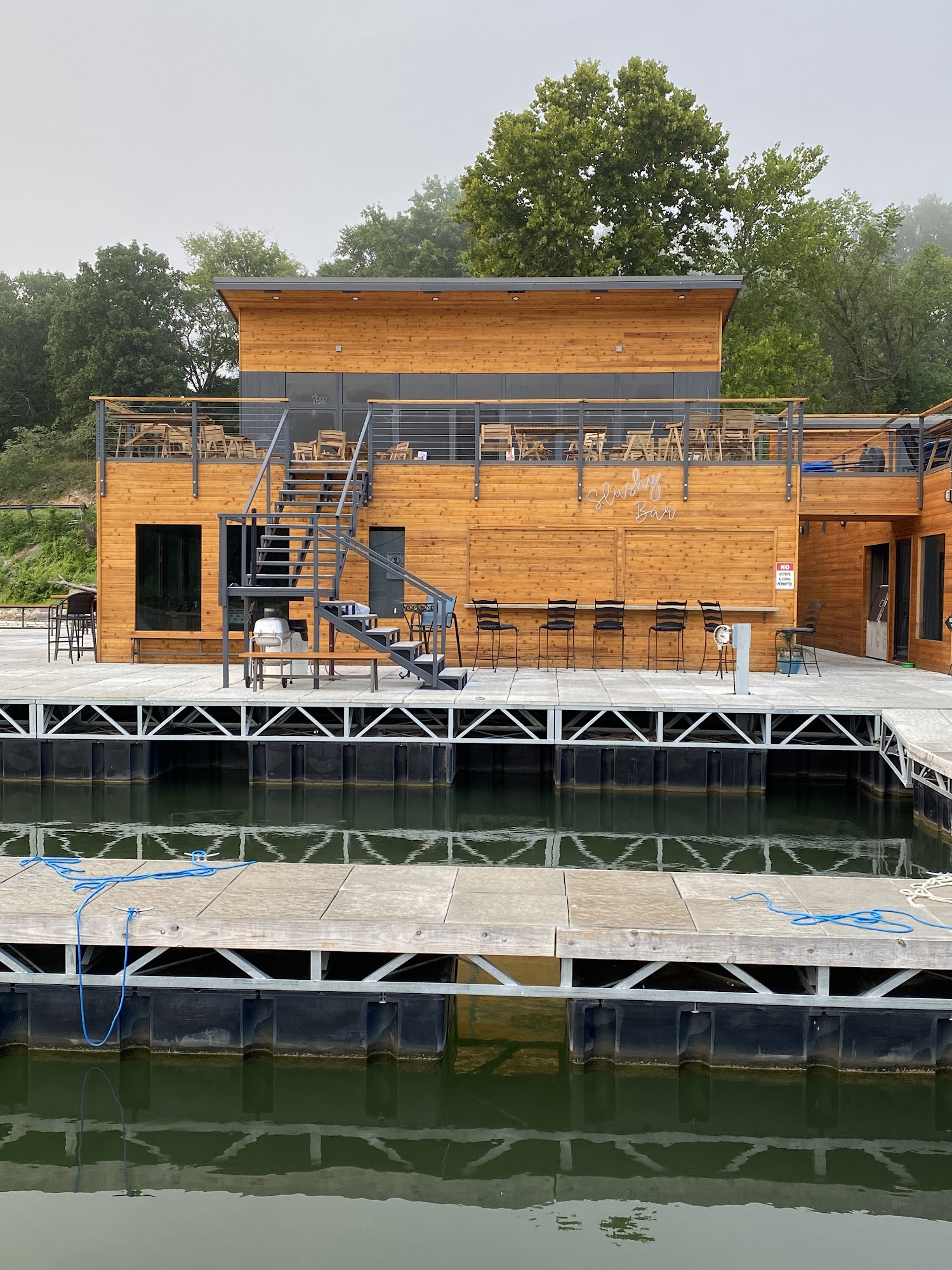 Barnacle Bill's Marina Park Hill